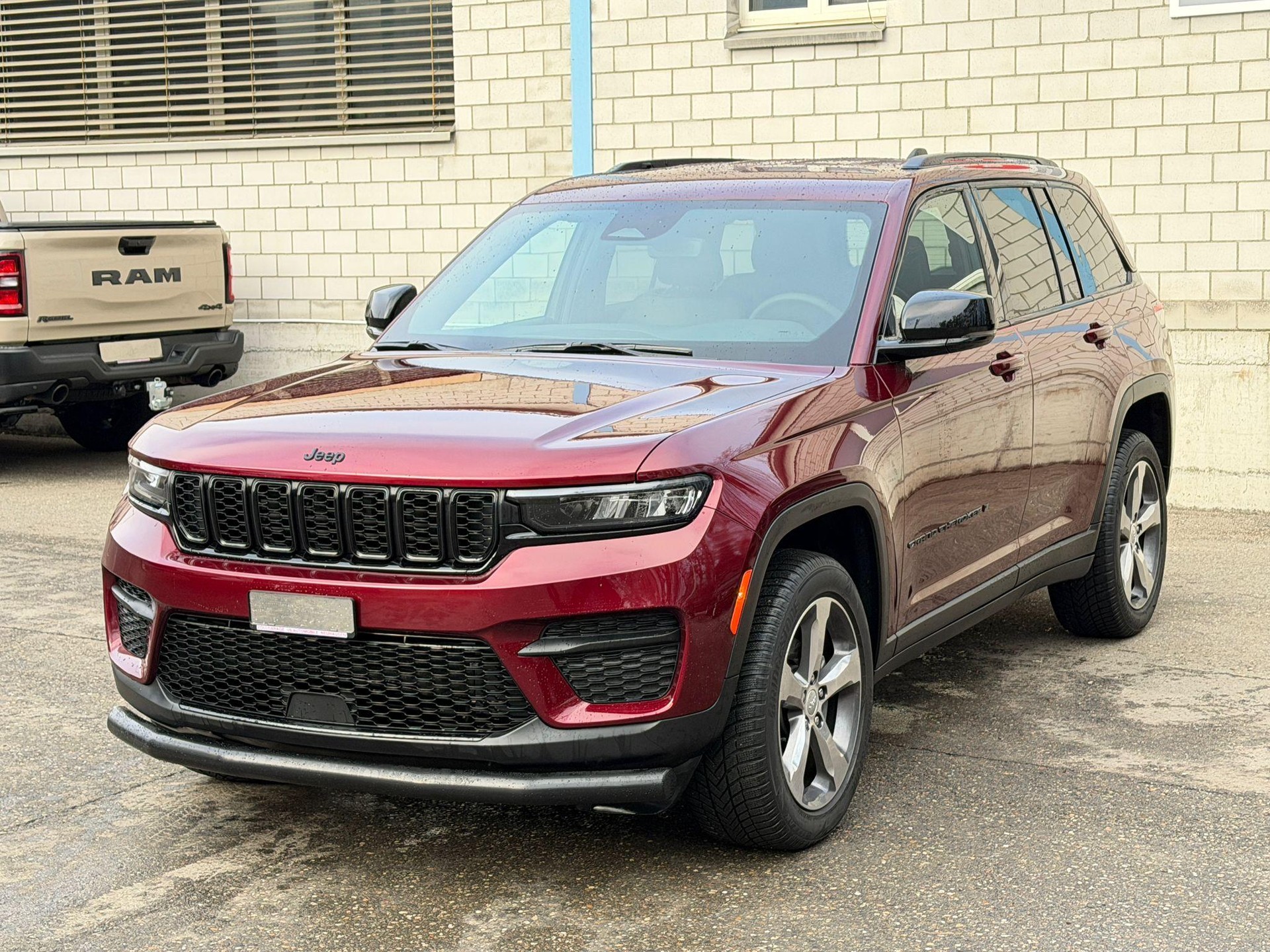 JEEP GRAND CHEROKEE 3.6-V6 4x4 5 Plätzer-image-15