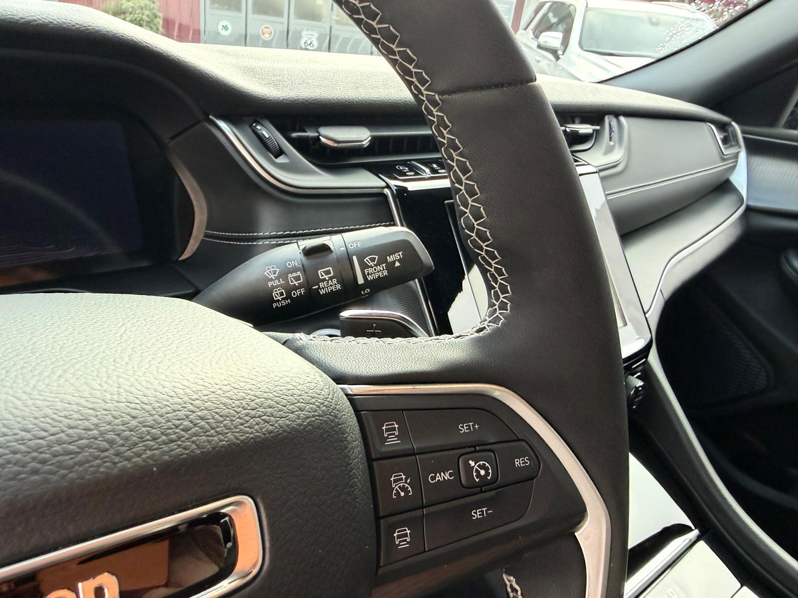 JEEP GRAND CHEROKEE 3.6-V6 4x4 5 Plätzer-image-6
