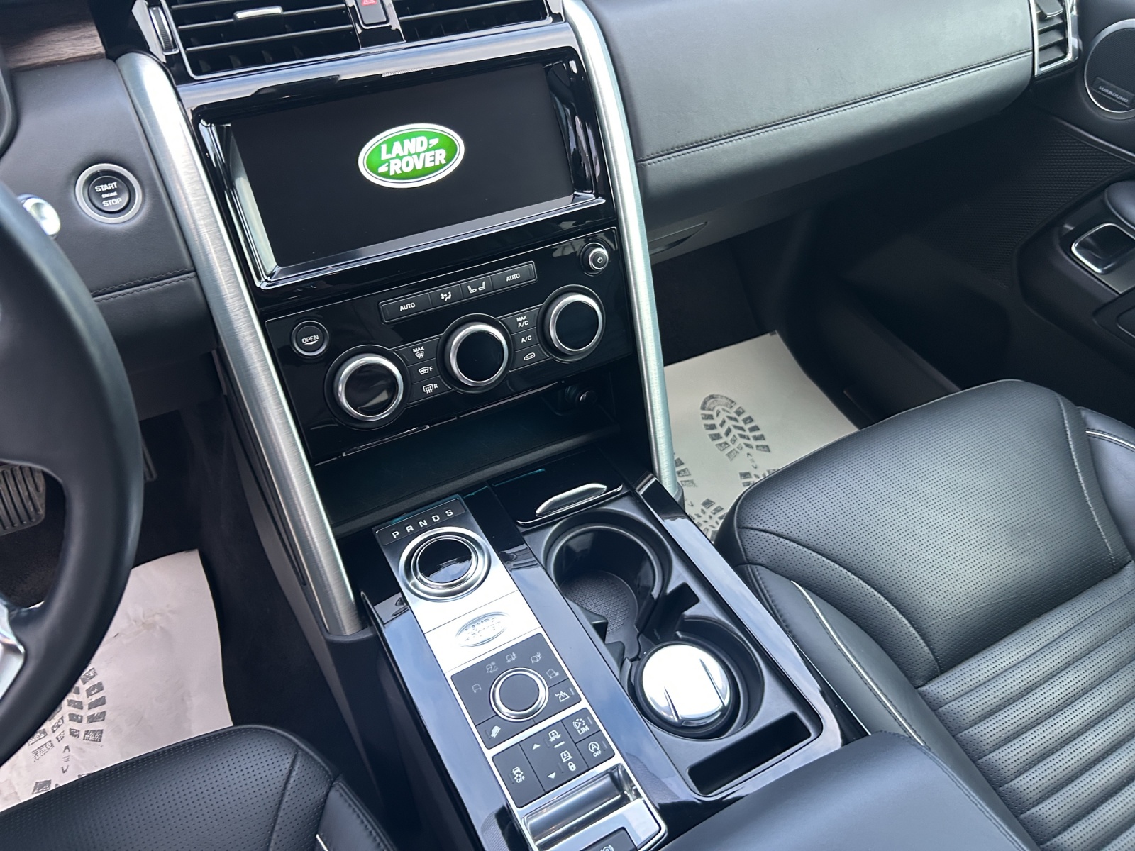 LAND ROVER Discovery 3.0 TD6 HSE Luxury Automatic-image-10