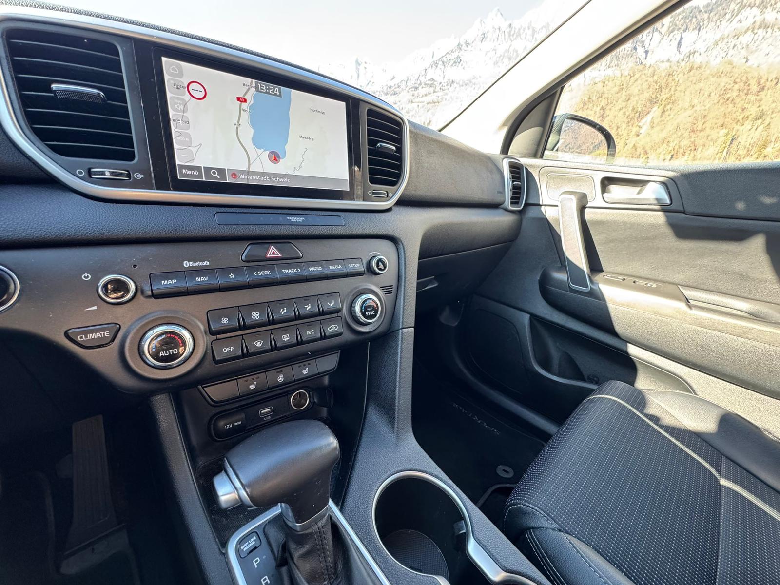 KIA Sportage 1.6CRDi Mild Hybrid Black Edition 4WD DCT-image-16