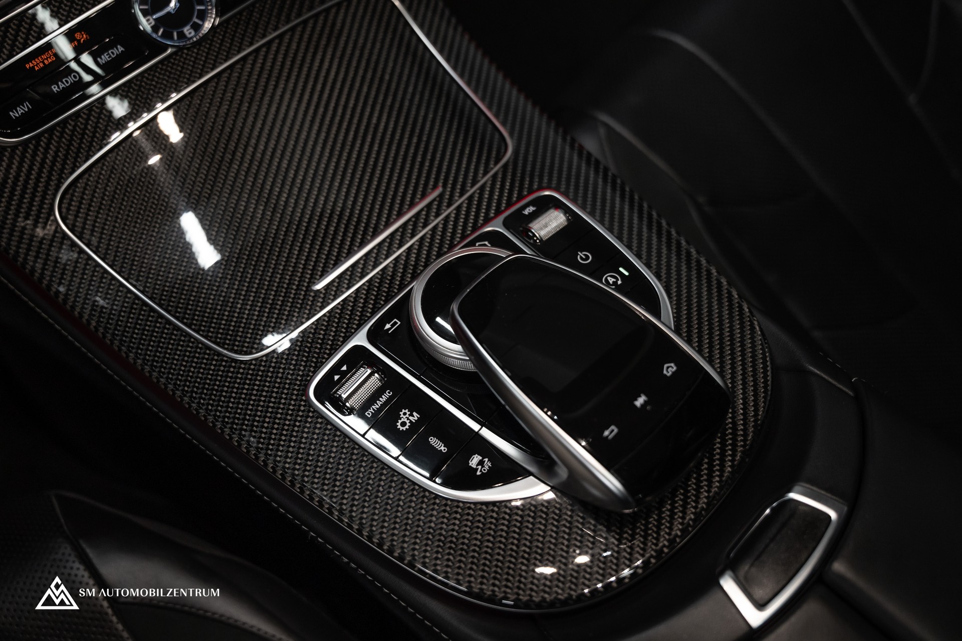 MERCEDES-BENZ CLS 53 AMG 4matic+ / Burmester / Head-Up / 360°-image-22