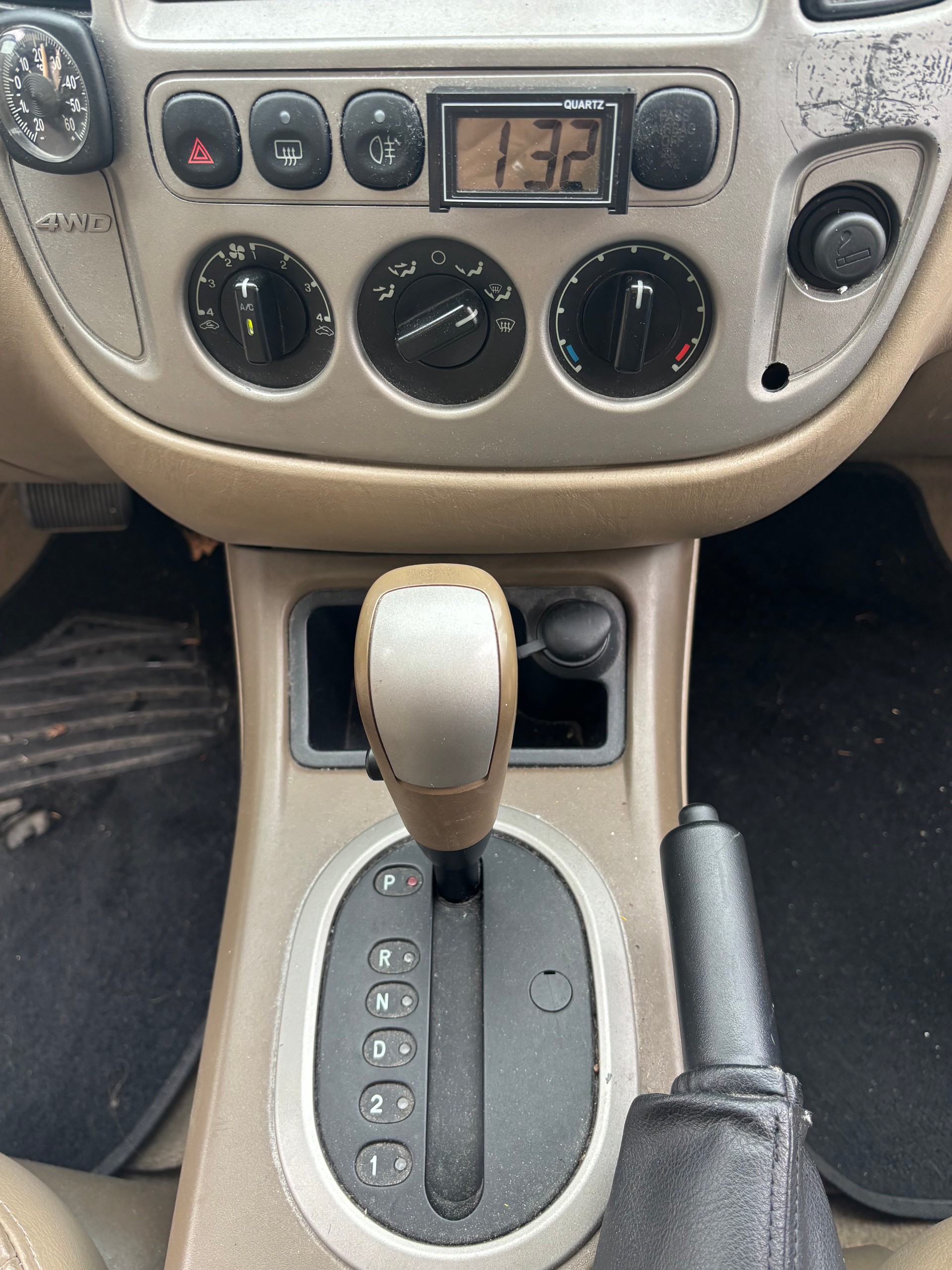 FORD Maverick 3.0 24V Executive-image-9