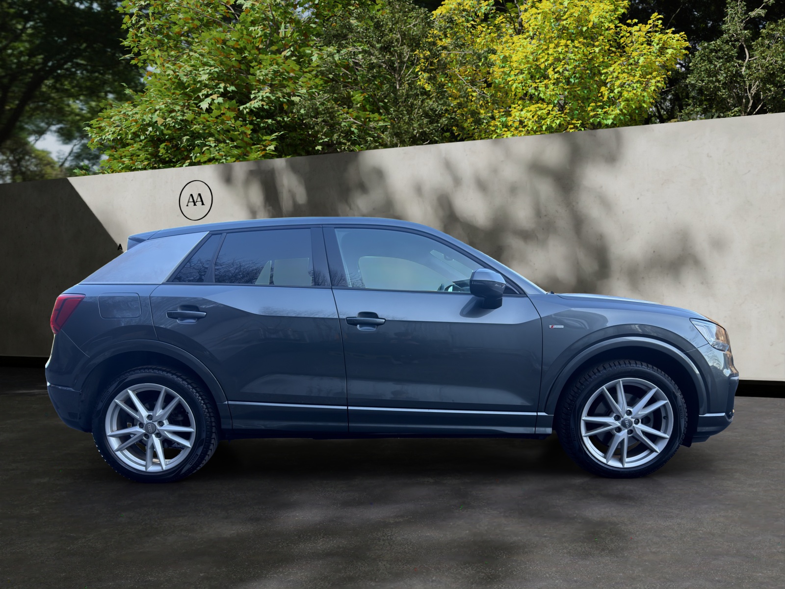 AUDI Q2 2.0 TFSI sport quattro S-tronic-image-6