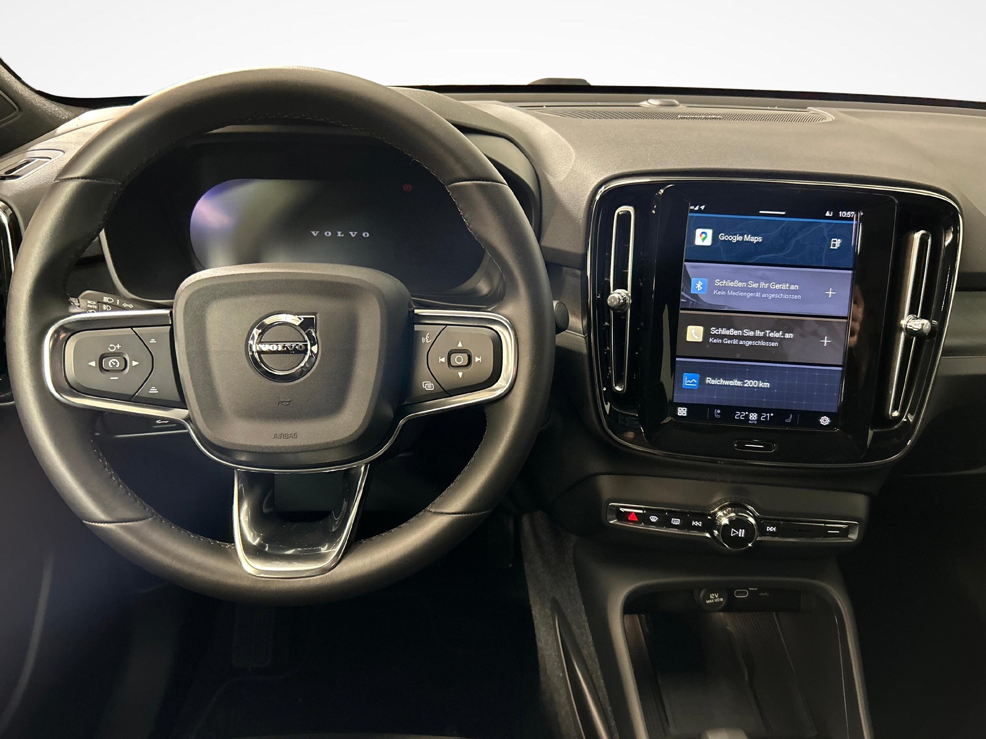 VOLVO C40 P8 Twin Recharge Ultimate AWD-image-6