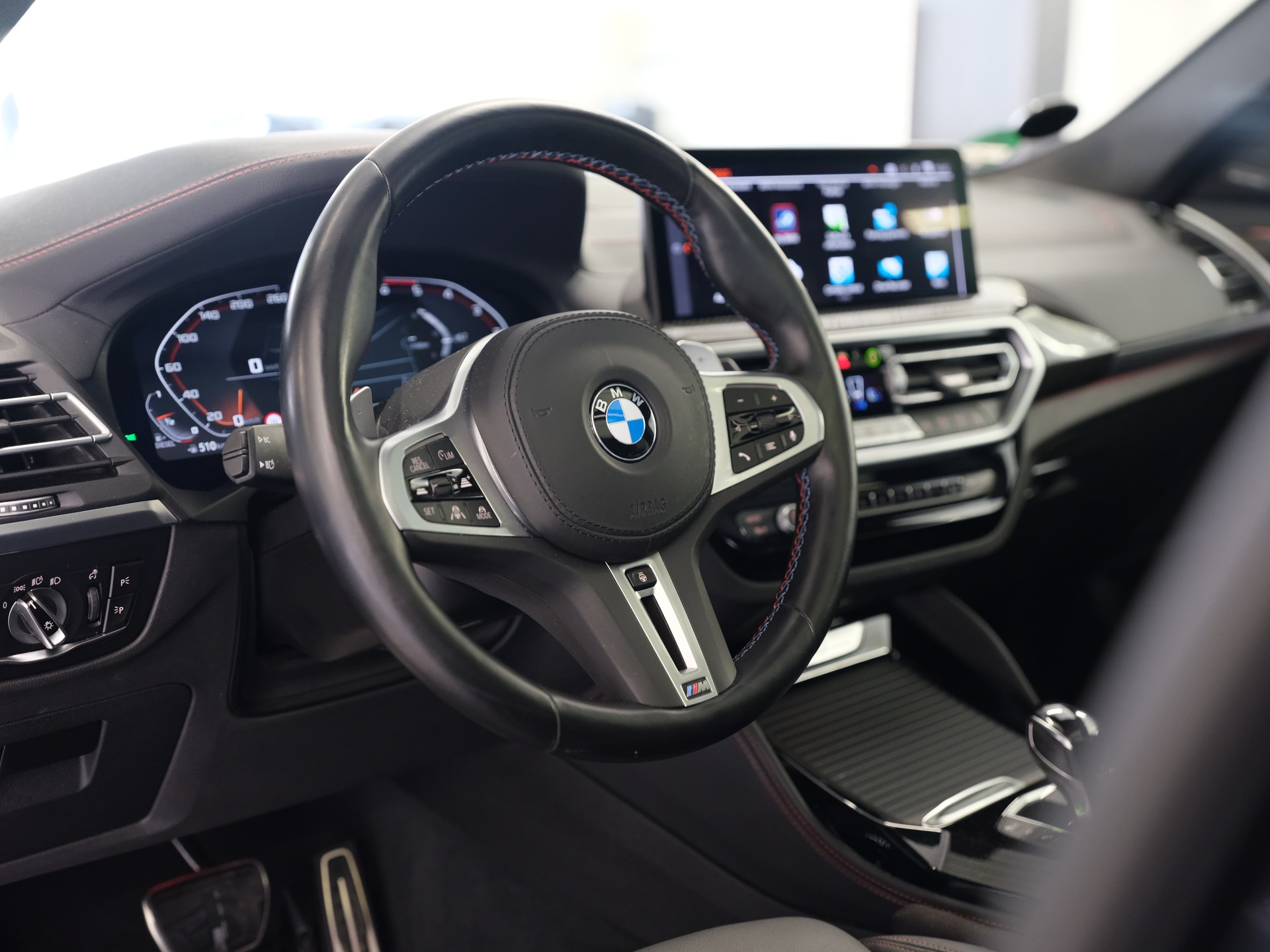 BMW X4 xDrive 48V M40d Steptronic *Pano* *Parkassistent-Paket Plus* *Beheizbares Lenkrad*-image-18
