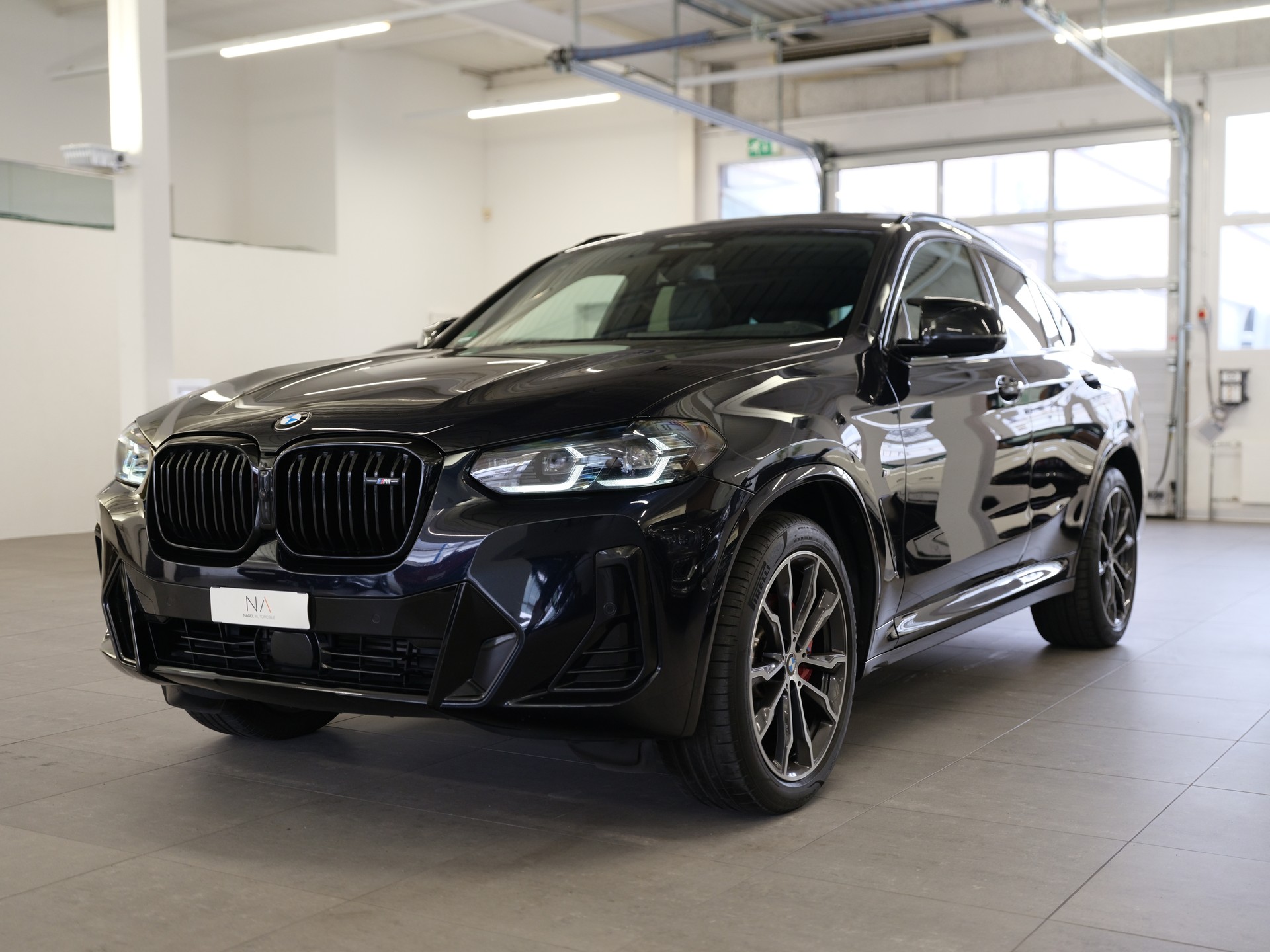 BMW X4 xDrive 48V M40d Steptronic *Pano* *Parkassistent-Paket Plus* *Beheizbares Lenkrad*-image-3