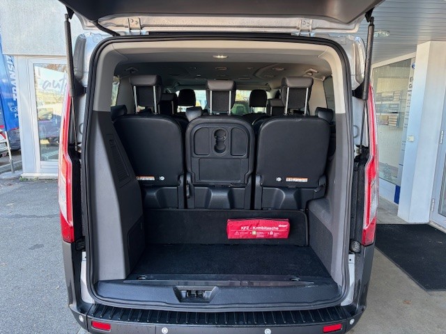 FORD Tourneo Custom 320 L1H1 Titanium A-image-9