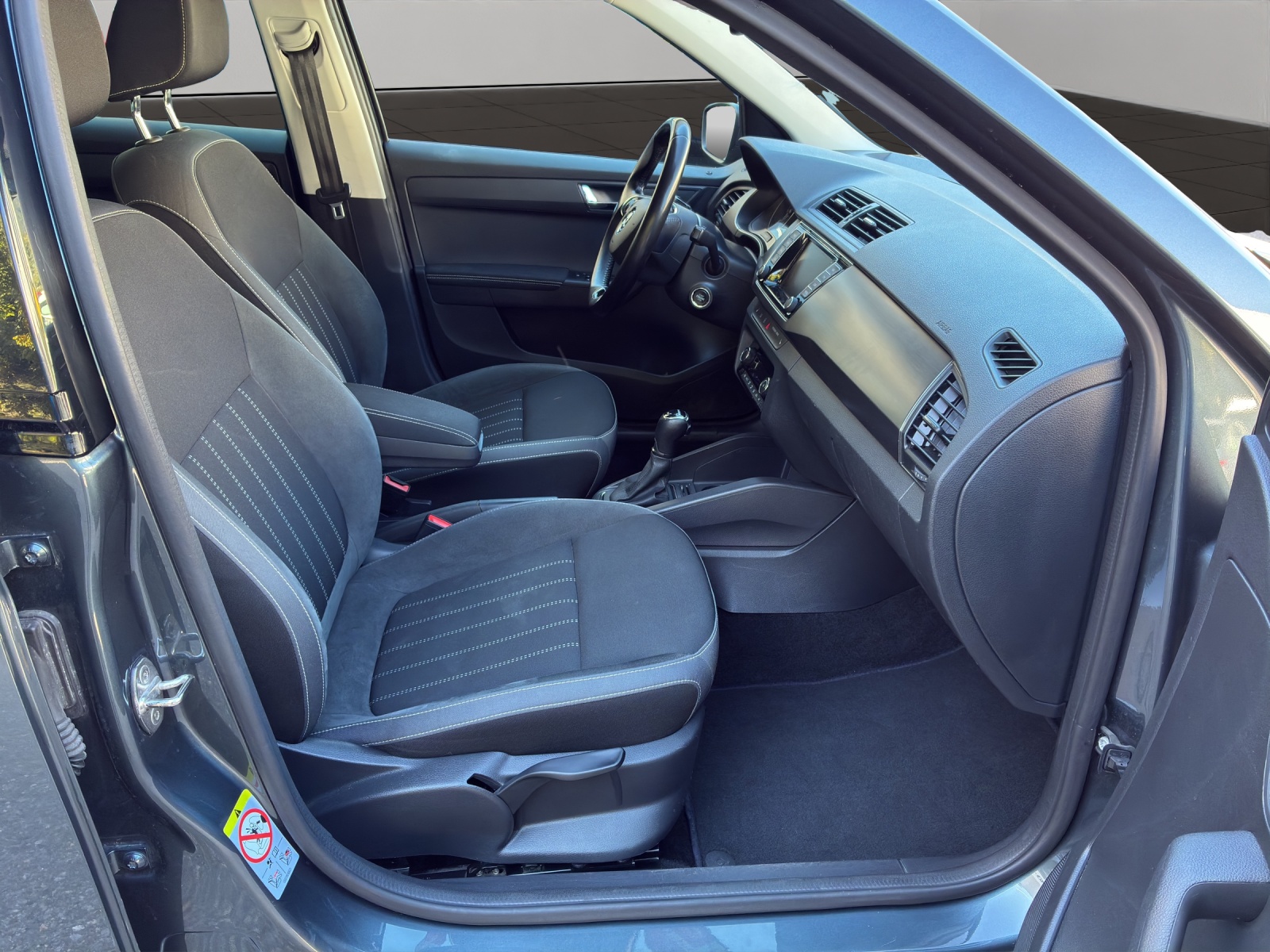 SKODA Fabia 1.0 TSI Style DSG-image-11