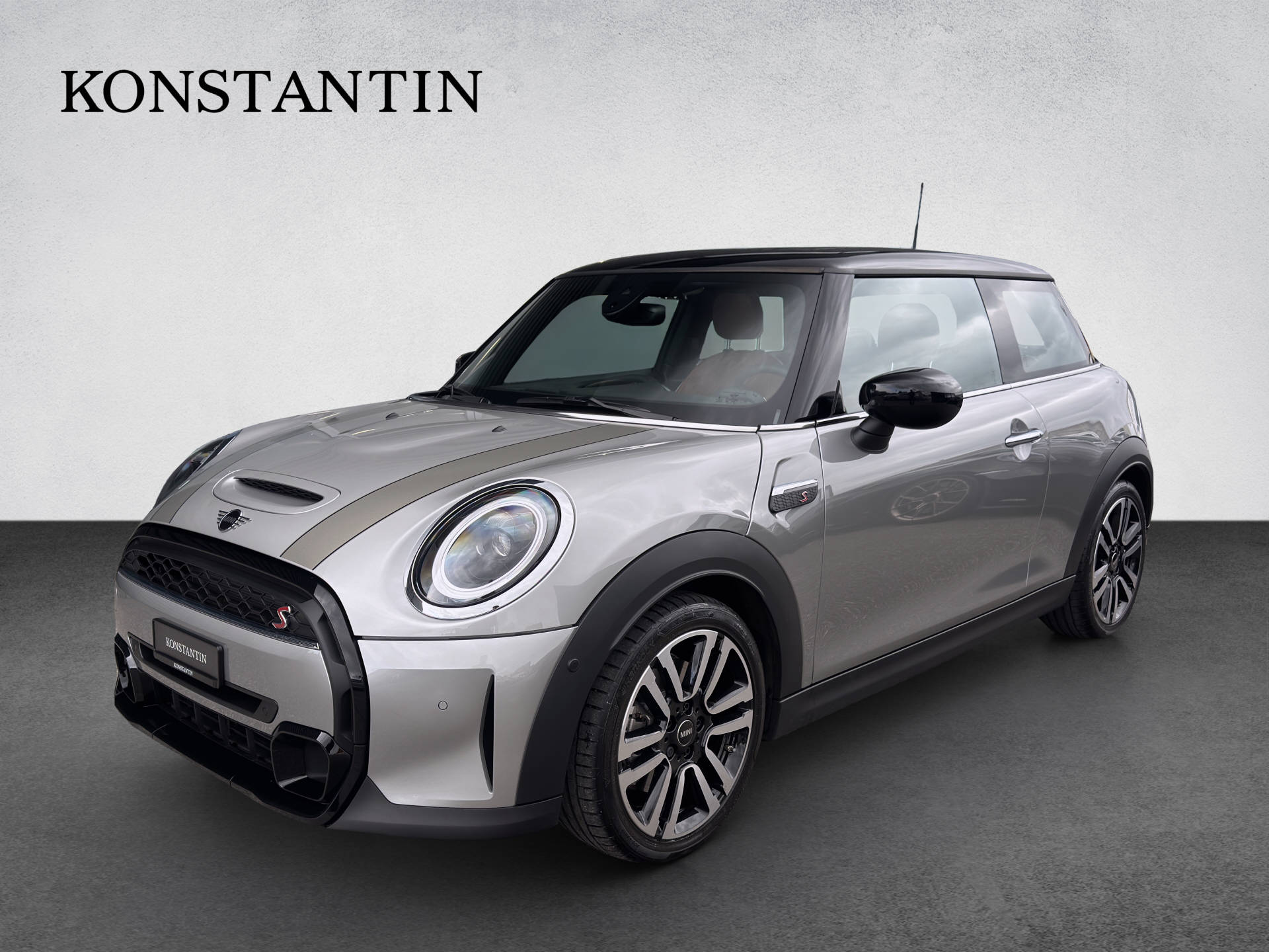 MINI Mini F56 2.0i Cooper S-image-1