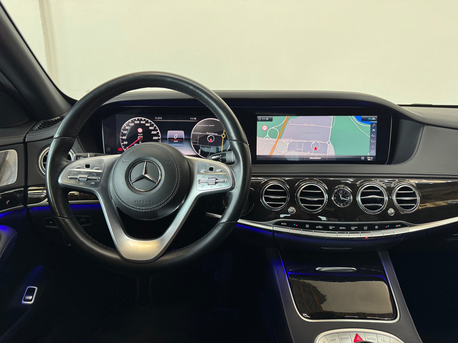 MERCEDES-BENZ S 350 d 4Matic 9G-Tronic-image-16
