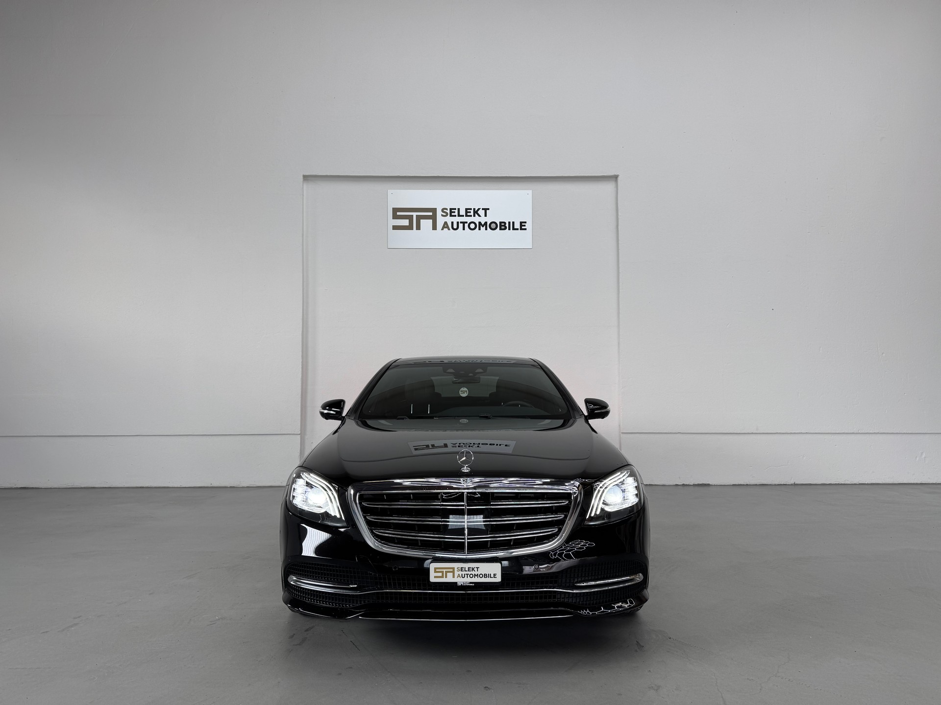 MERCEDES-BENZ S 350 d 4Matic 9G-Tronic-showroom-element-2