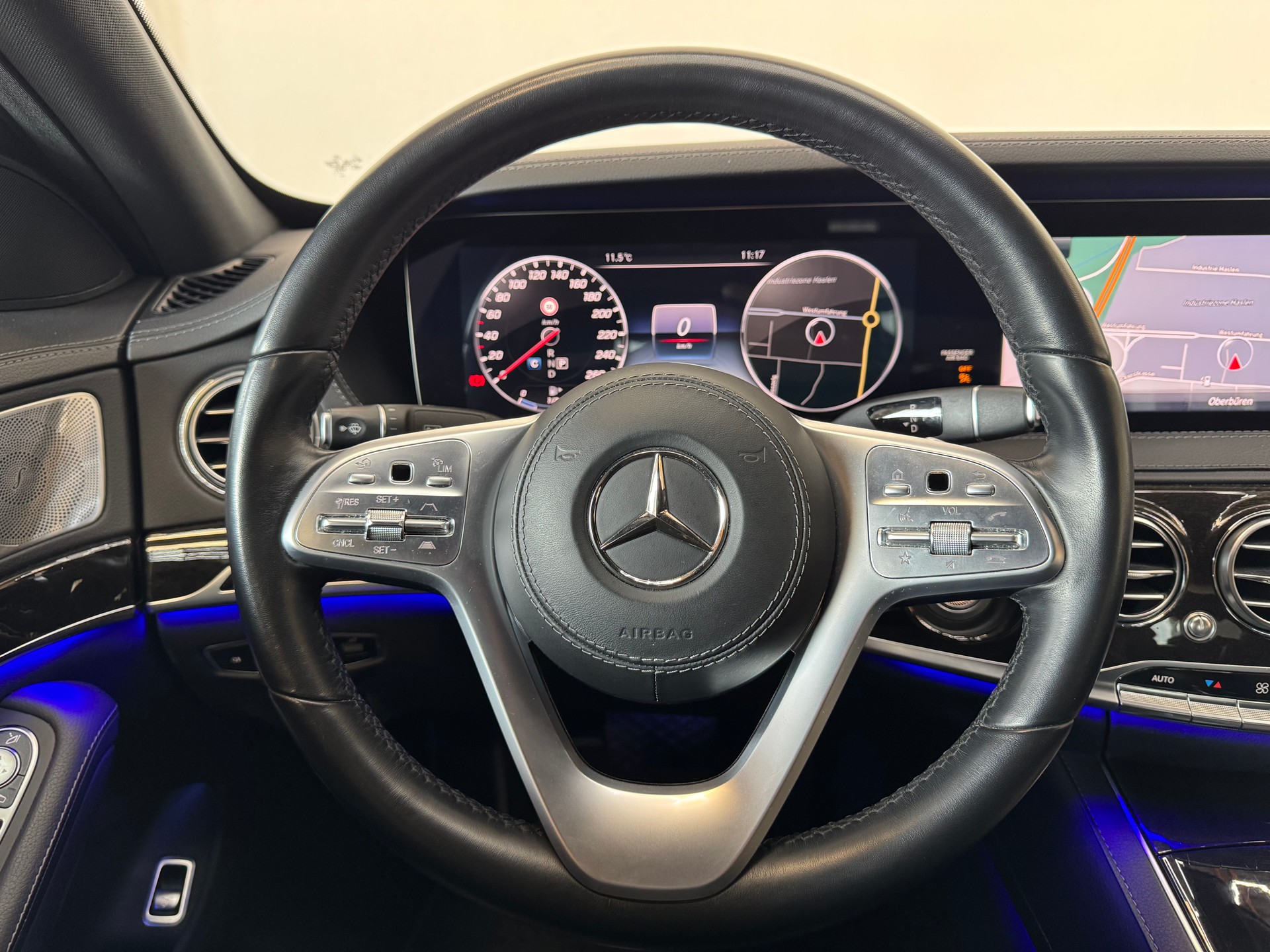 MERCEDES-BENZ S 350 d 4Matic 9G-Tronic-image-14