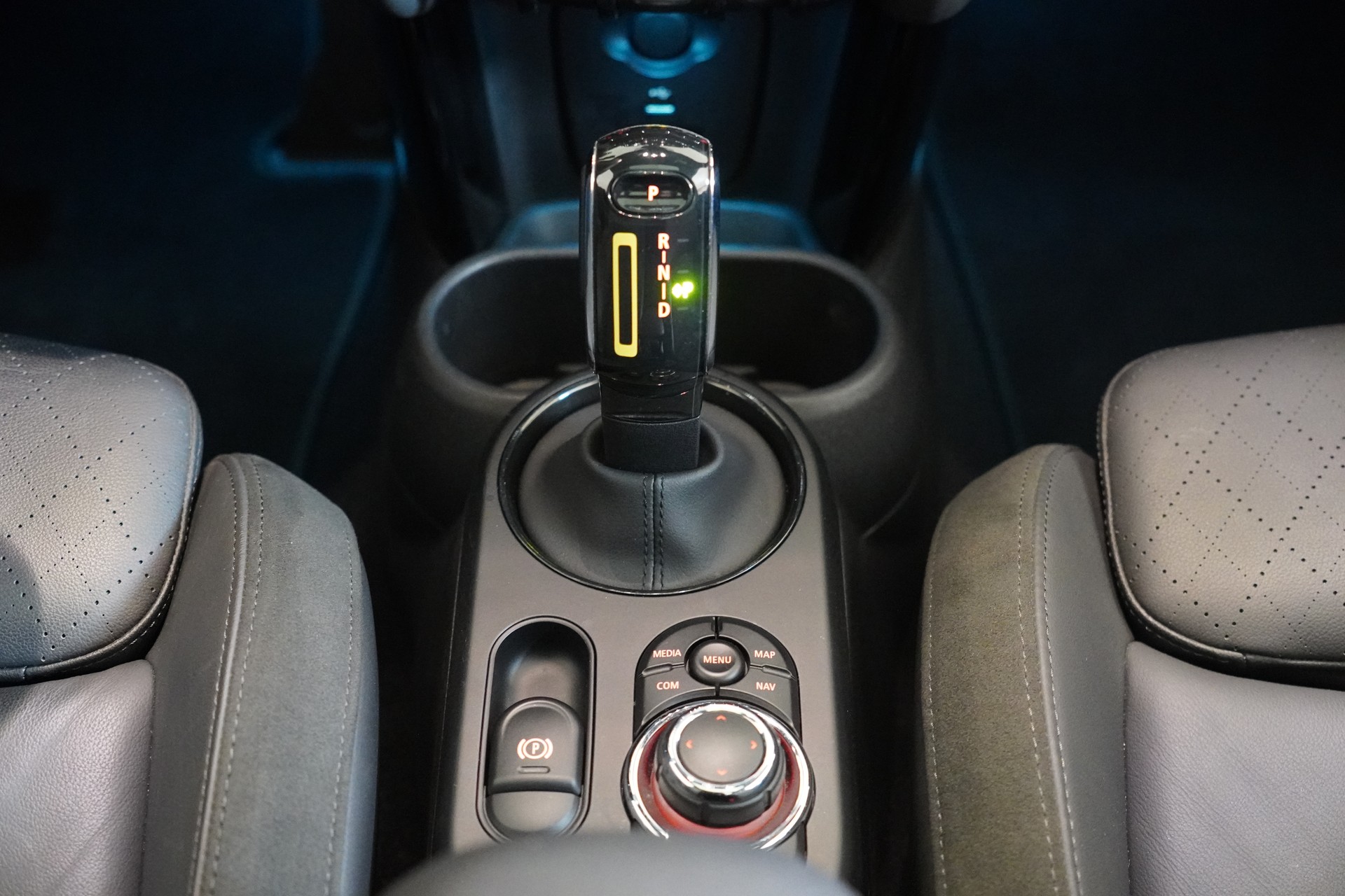 MINI Cooper SE-image-20