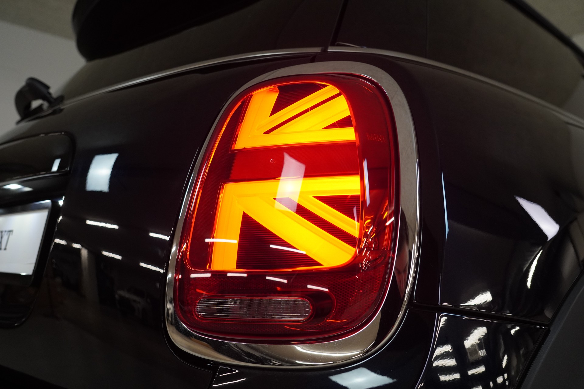 MINI Cooper SE-image-16