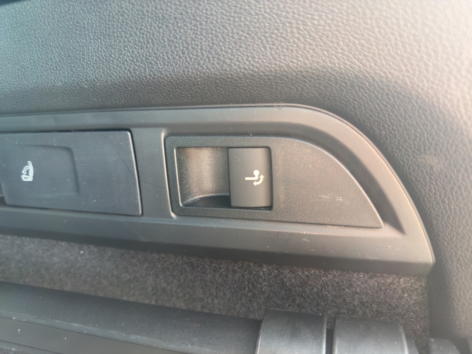 SKODA Kodiaq 2.0 TDI CR L&K 4x4 DSG-image-13