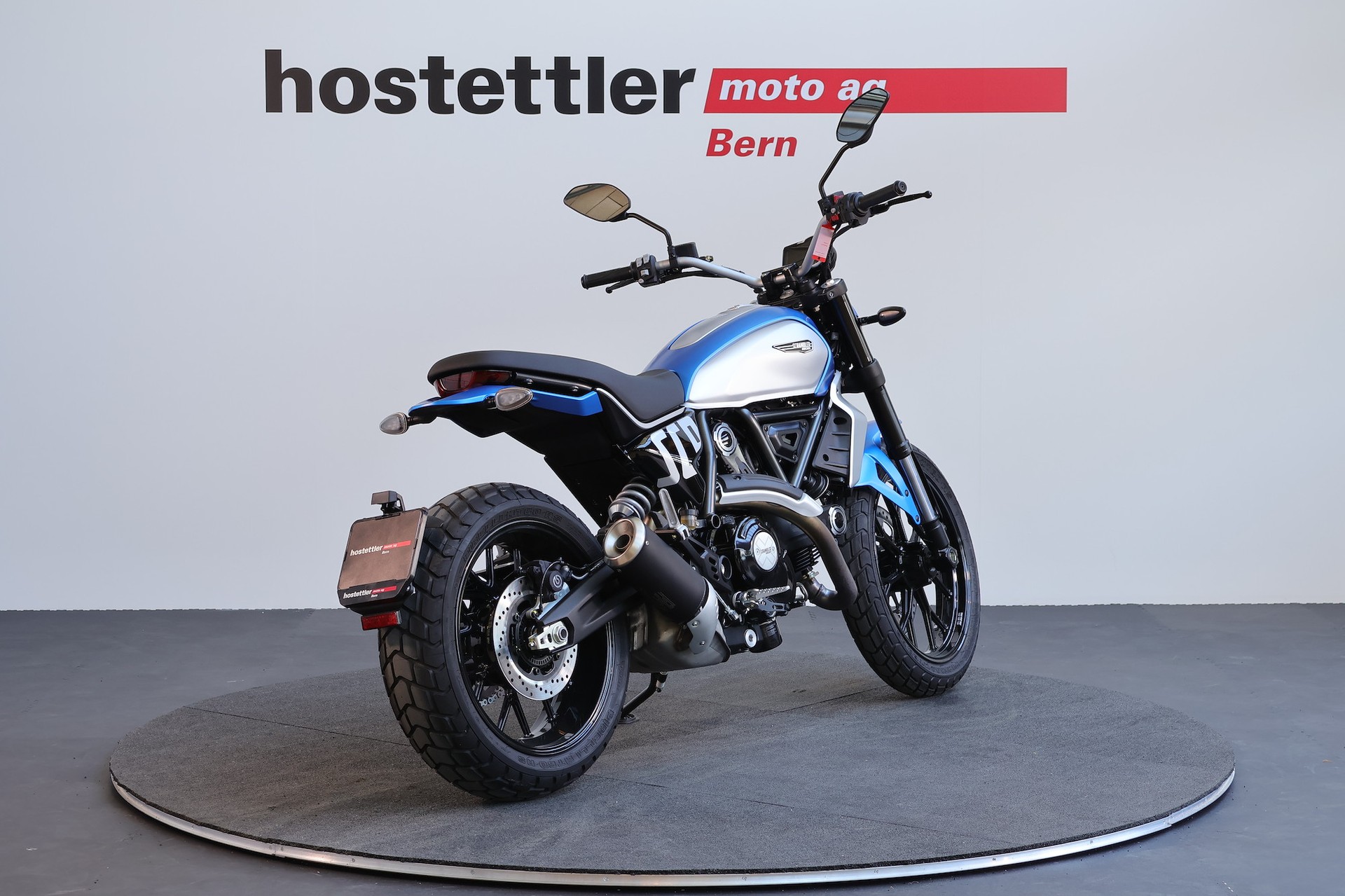 DUCATI Scrambler Icon-showroom-element-2