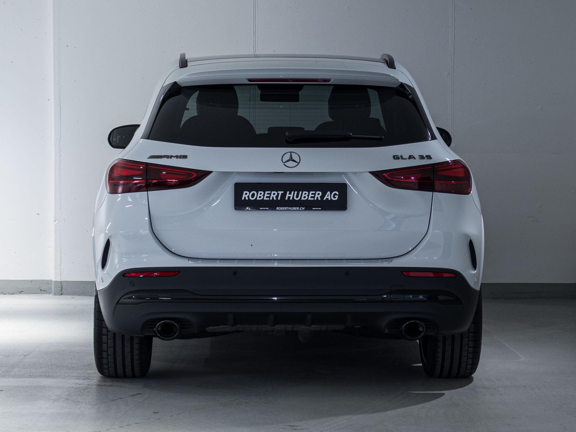 MERCEDES-BENZ GLA 35 AMG 4MATIC-image-5