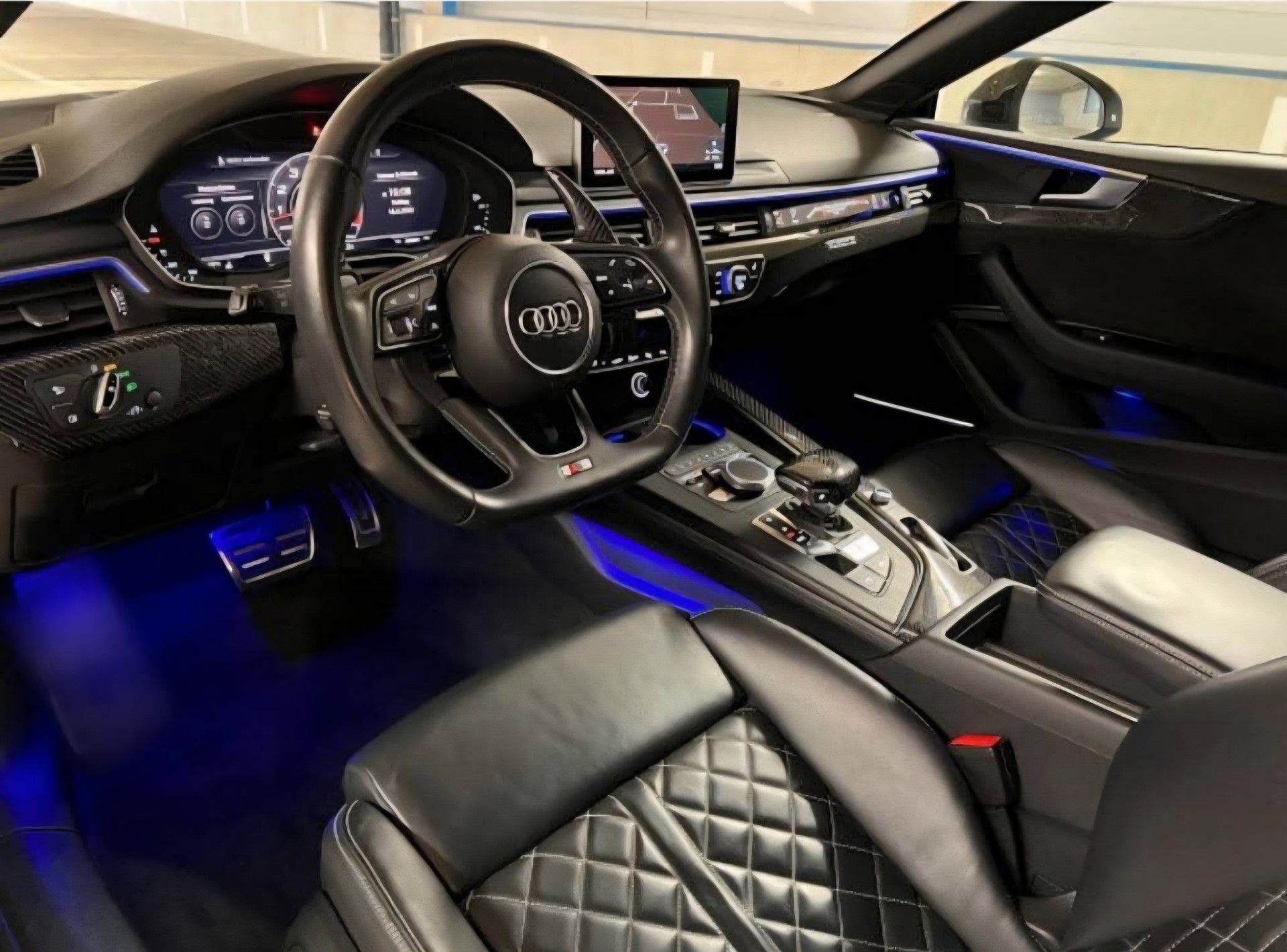 AUDI S5 Coupé 3.0 TFSI quattro * Carbon * Miltek *-image-12
