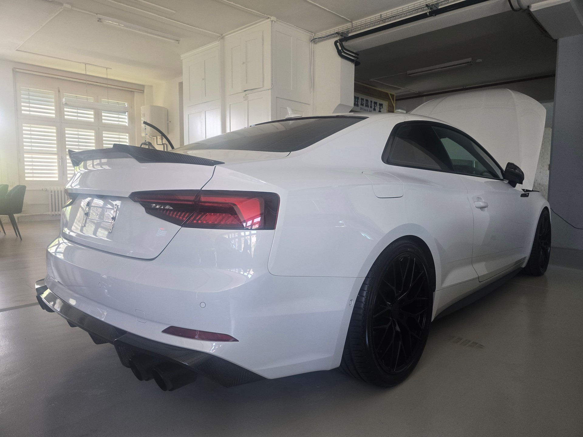 AUDI S5 Coupé 3.0 TFSI quattro * Carbon * Miltek *-image-4