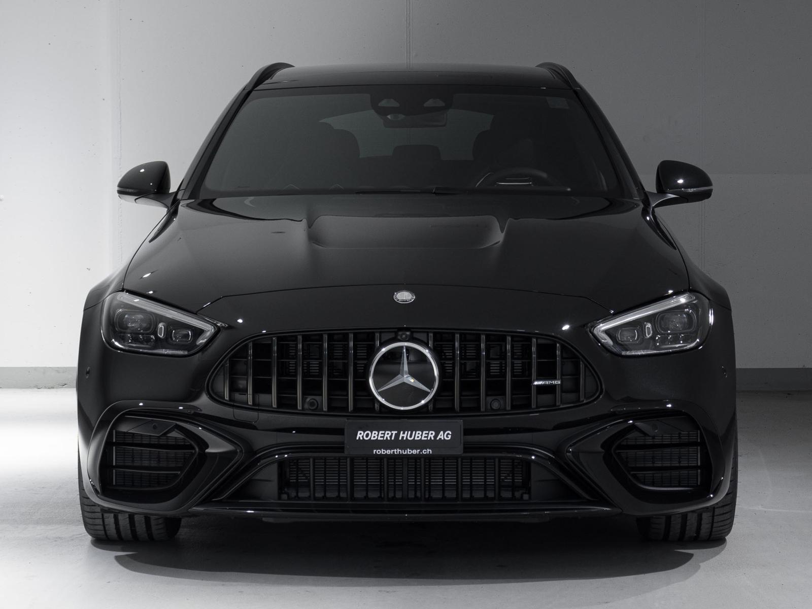 MERCEDES-BENZ C 63 AMG S E Performance 4MATIC T-Modell-image-2