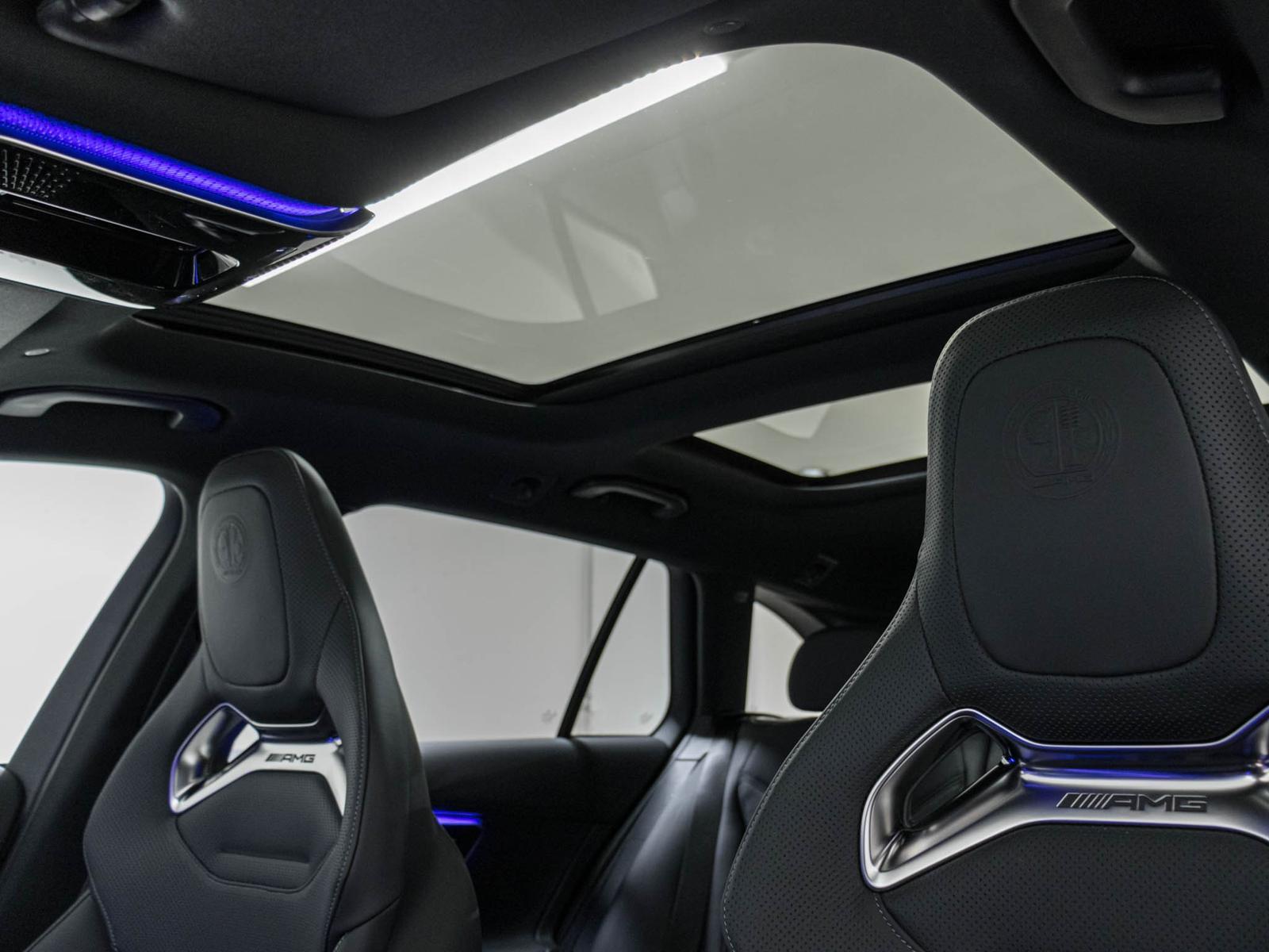MERCEDES-BENZ C 63 AMG S E Performance 4MATIC T-Modell-image-9