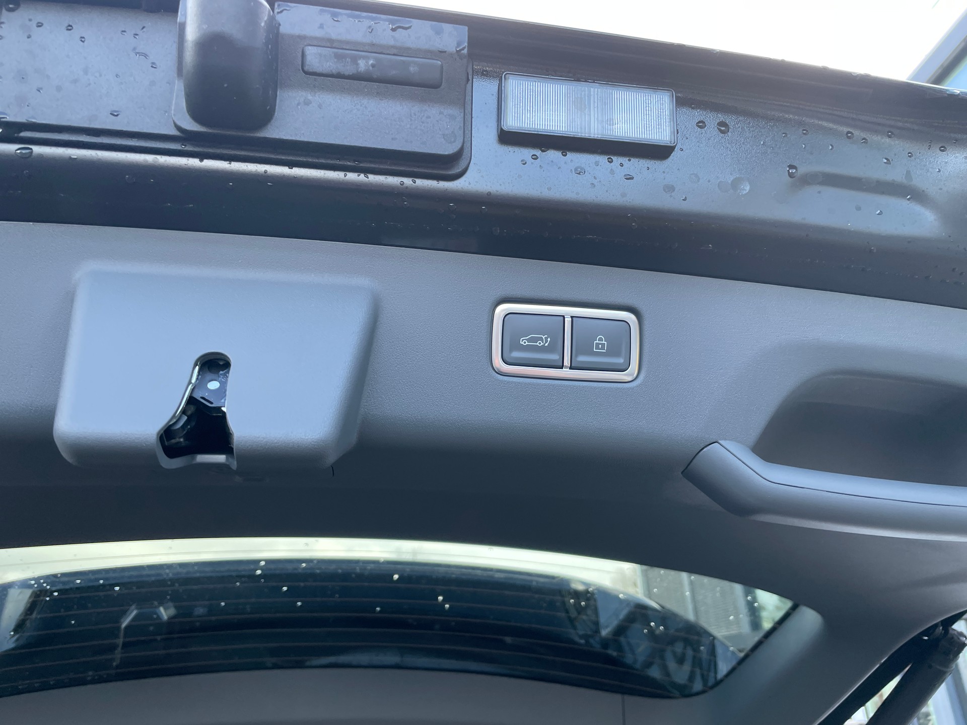 KIA EV9 99,8 kWh GT 4x4 mit Panoramadach, 7-Sitzer-image-7