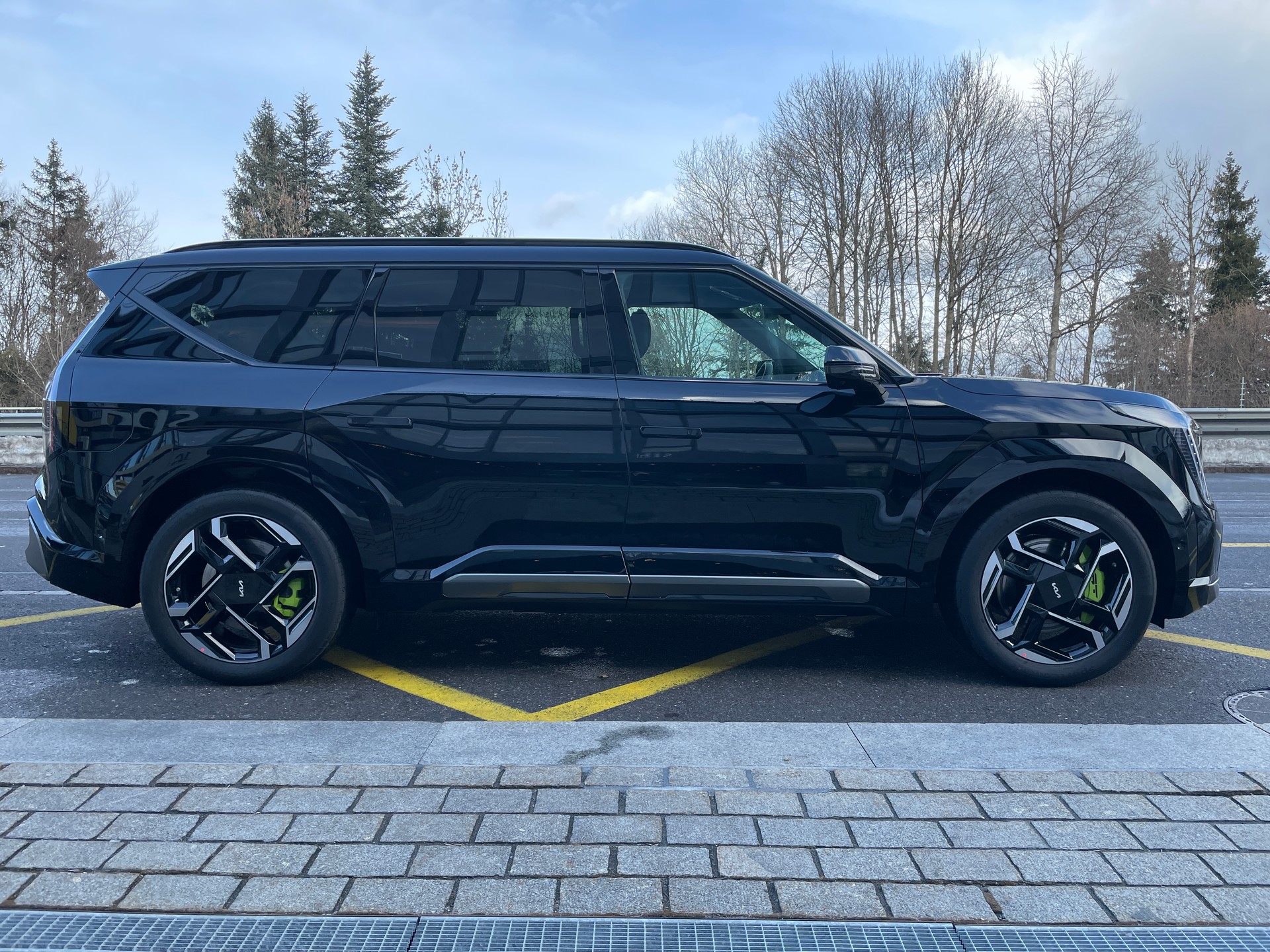 KIA EV9 99,8 kWh GT 4x4 mit Panoramadach, 7-Sitzer-showroom-element-3