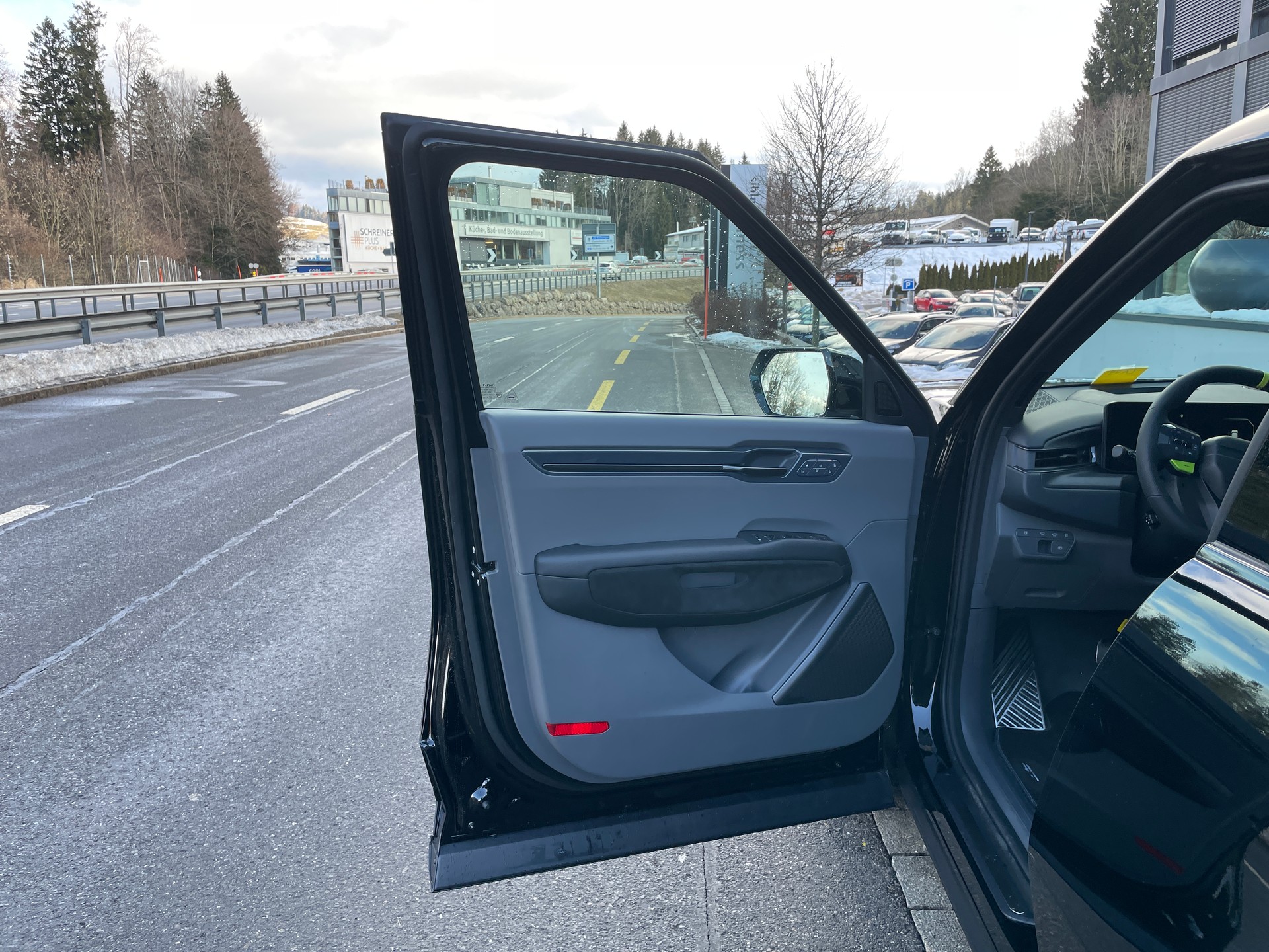KIA EV9 99,8 kWh GT 4x4 mit Panoramadach, 7-Sitzer-image-12