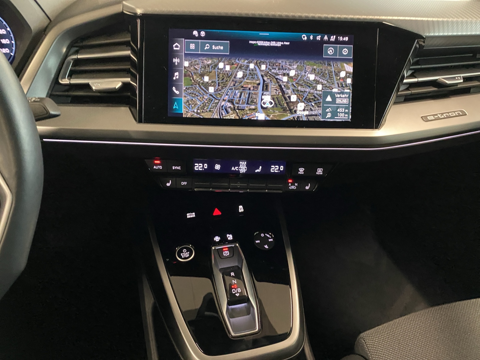 AUDI Q4 e-tron 50 quattro-image-11