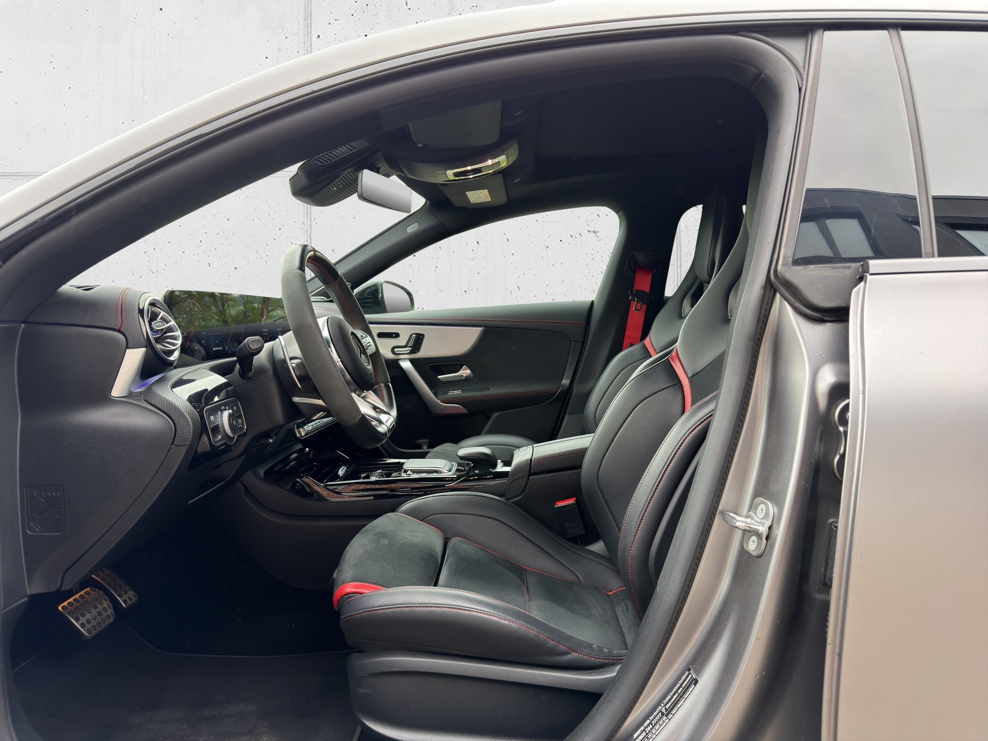 MERCEDES-BENZ CLA Shooting Brake 45 S AMG 4Matic+ 8G-DCT-image-10