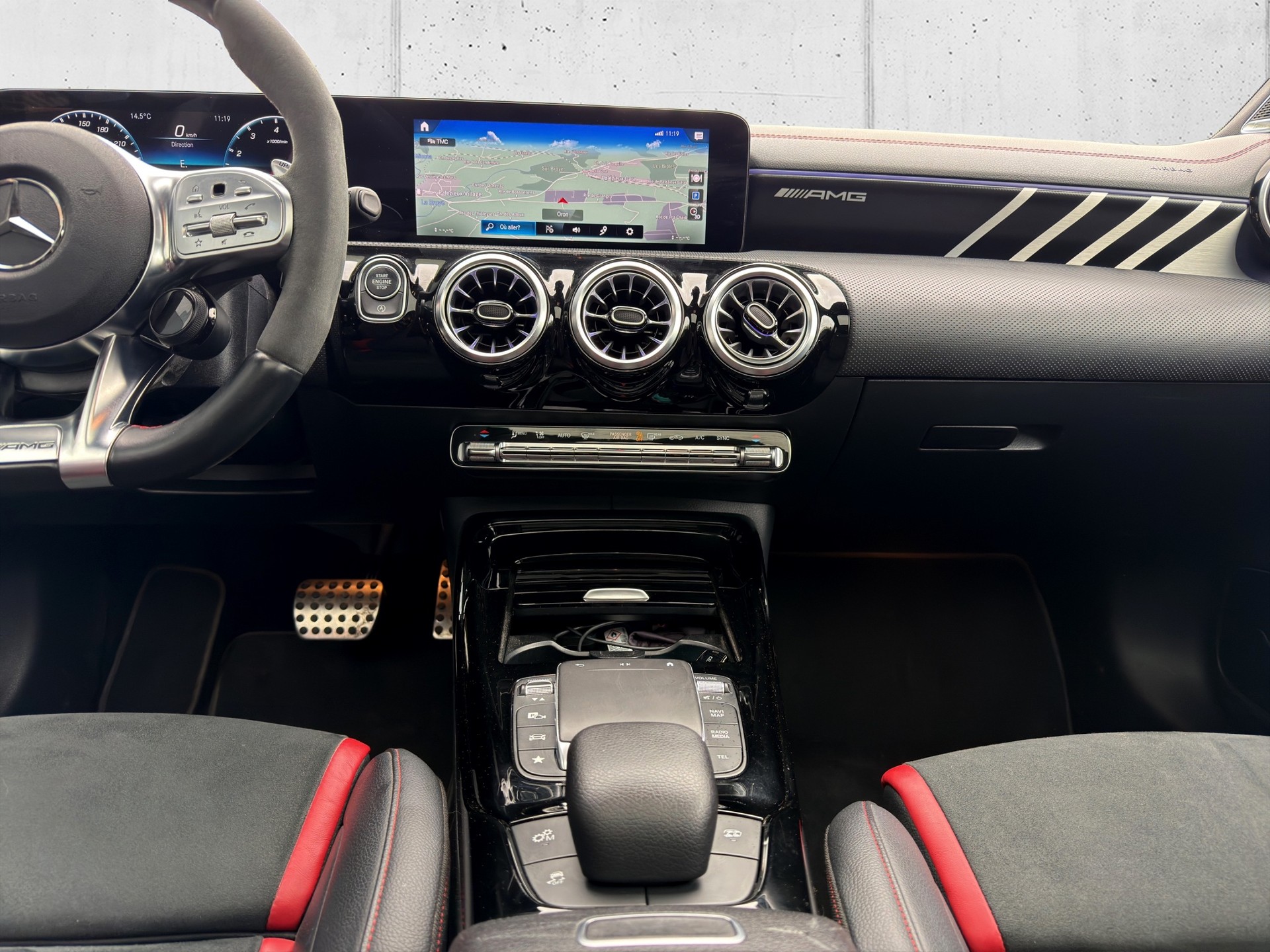 MERCEDES-BENZ CLA Shooting Brake 45 S AMG 4Matic+ 8G-DCT-image-19