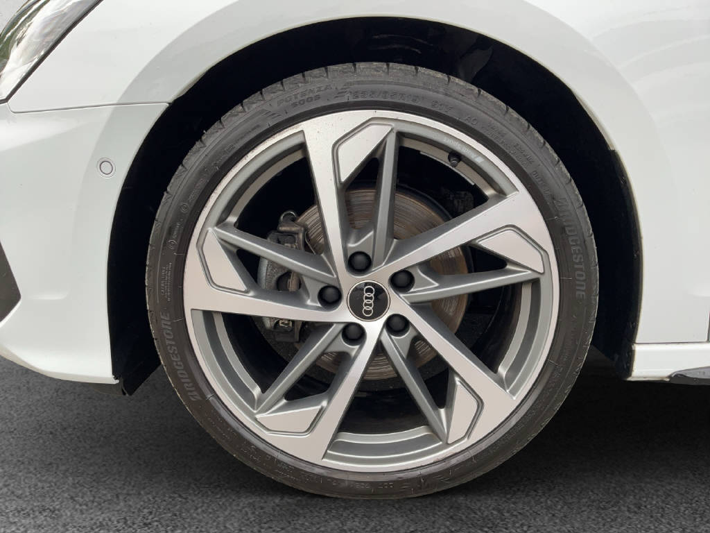 AUDI A3 Sportback 1.5 35 TFSI S Line S-Tronic-image-13