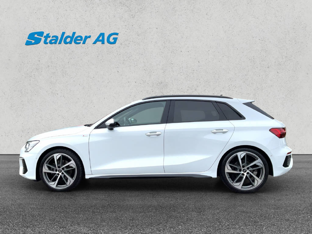 AUDI A3 Sportback 1.5 35 TFSI S Line S-Tronic-image-2