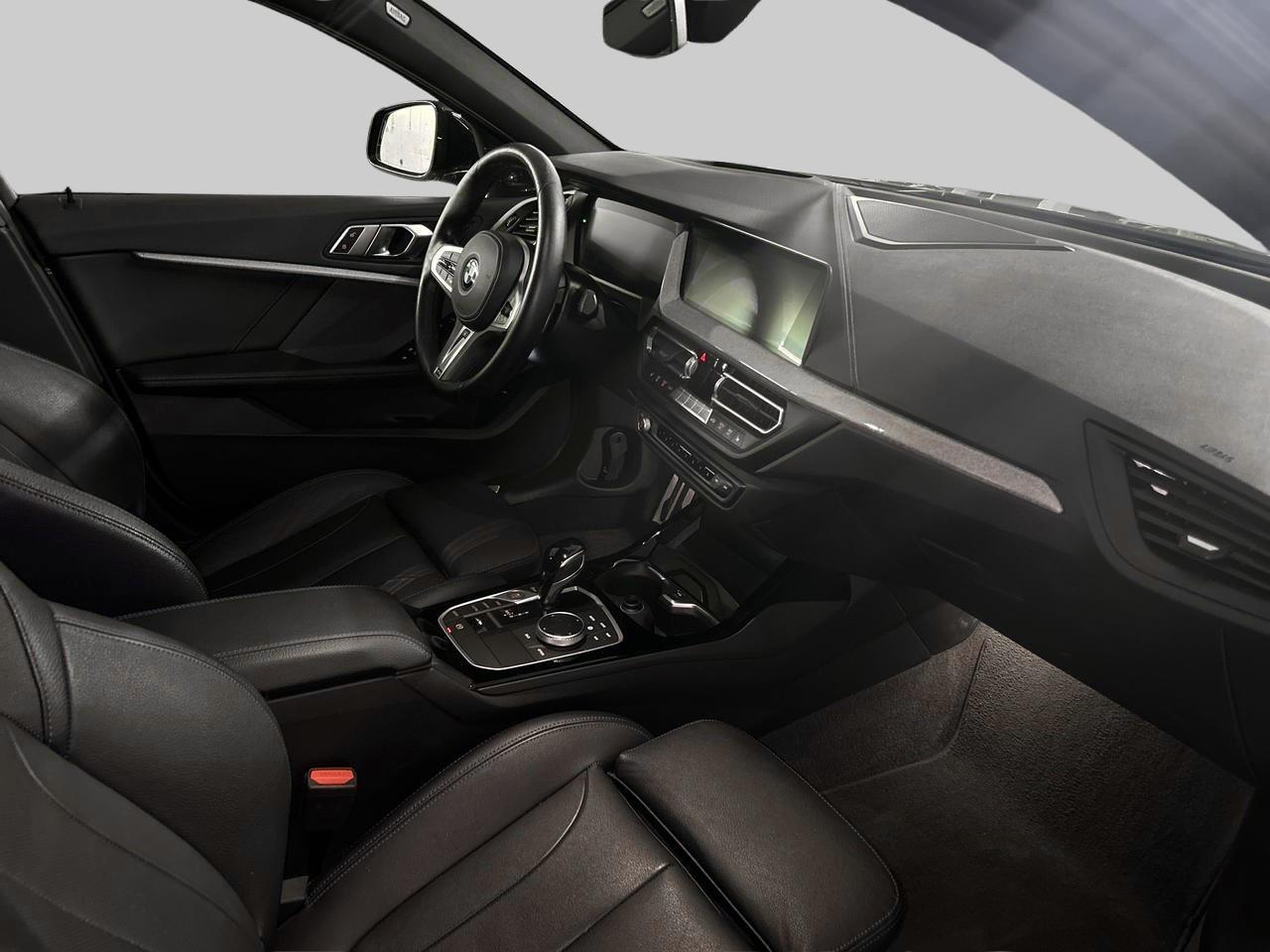 BMW M135i xDrive-image-13