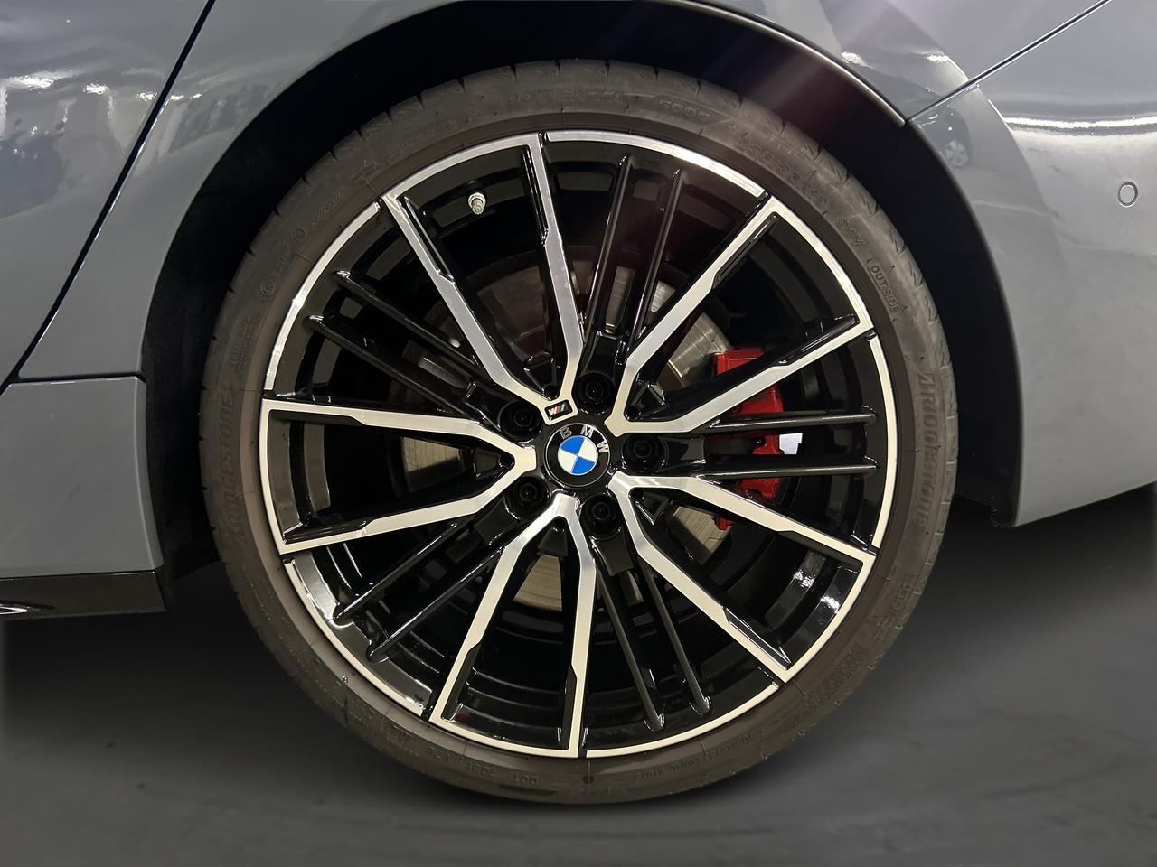 BMW M135i xDrive-image-12
