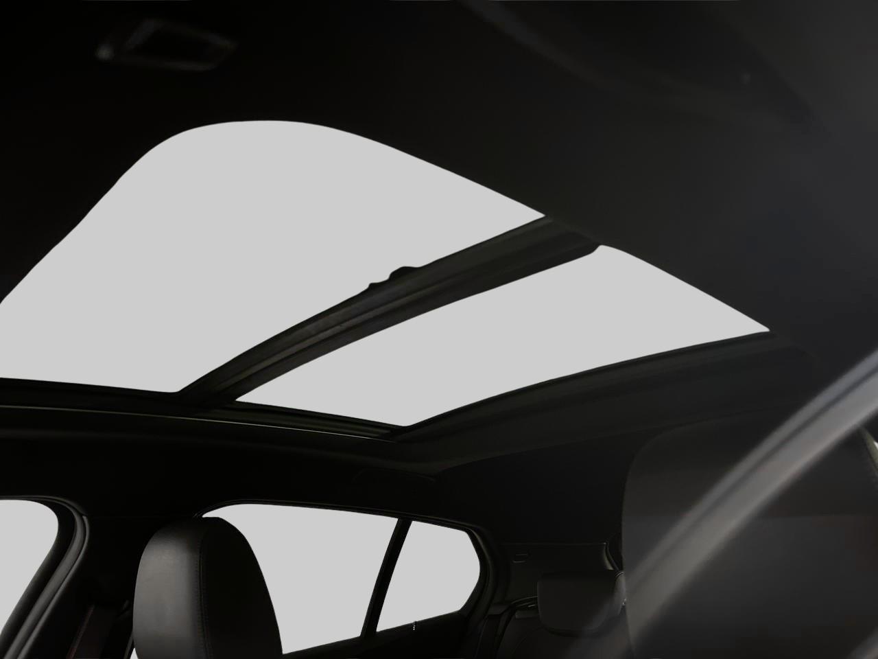 BMW M135i xDrive-image-16