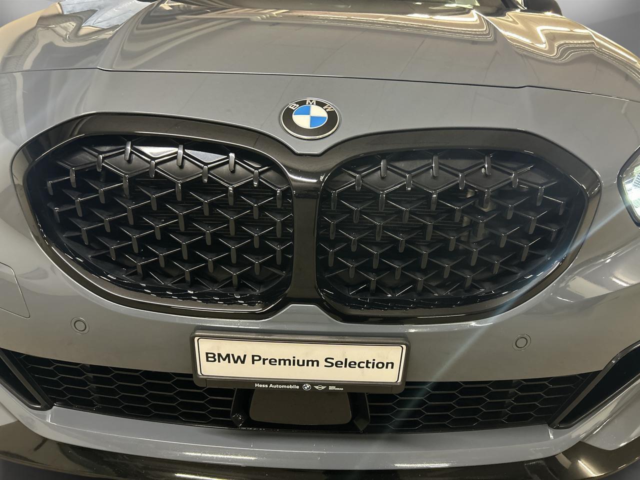 BMW M135i xDrive-image-6