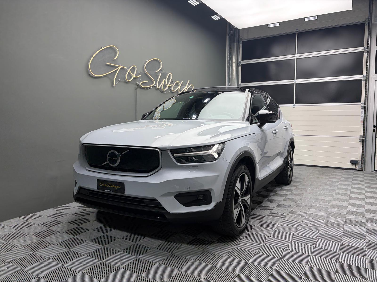 VOLVO XC40 P8 AWD Pure Electric R-Design - Attelage, toit ouvrant, Caméra 360-image-7