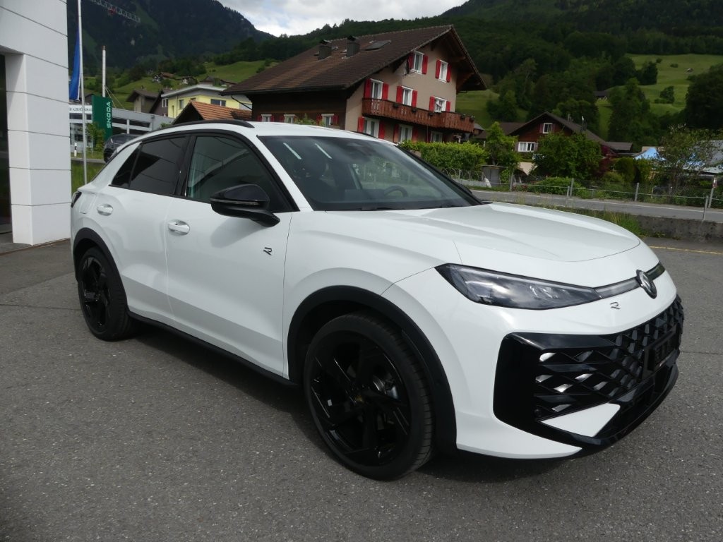 VW T-Roc 1.5 eTSI mHEV R-Line DSG-image-4