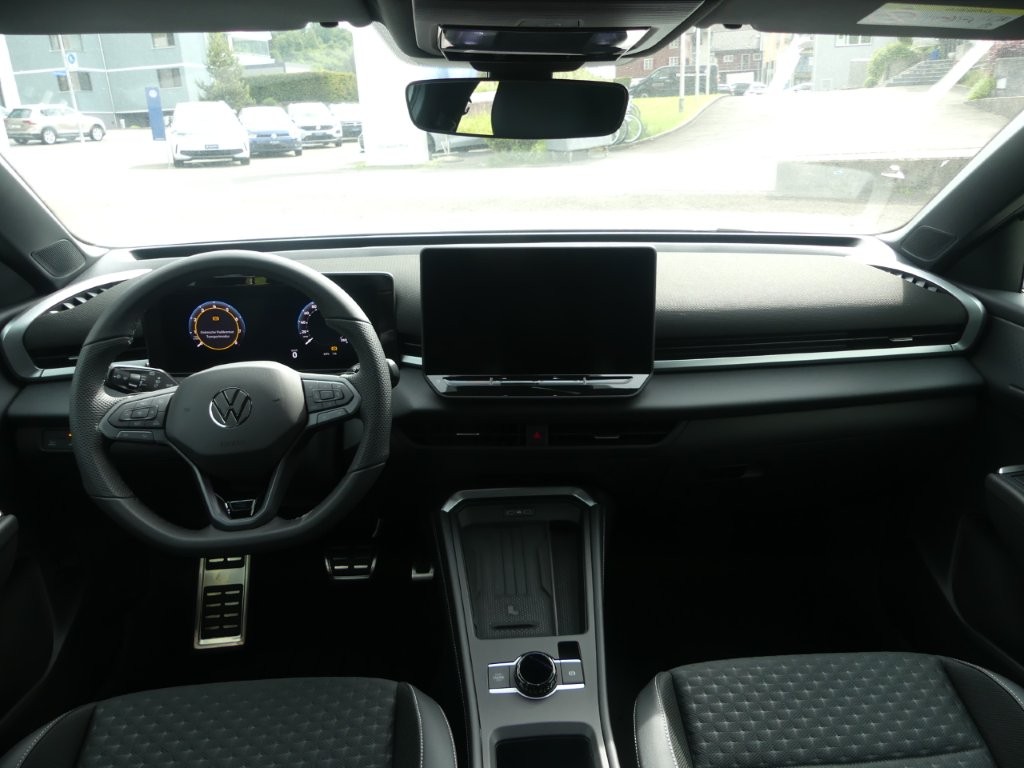 VW T-Roc 1.5 eTSI mHEV R-Line DSG-image-7