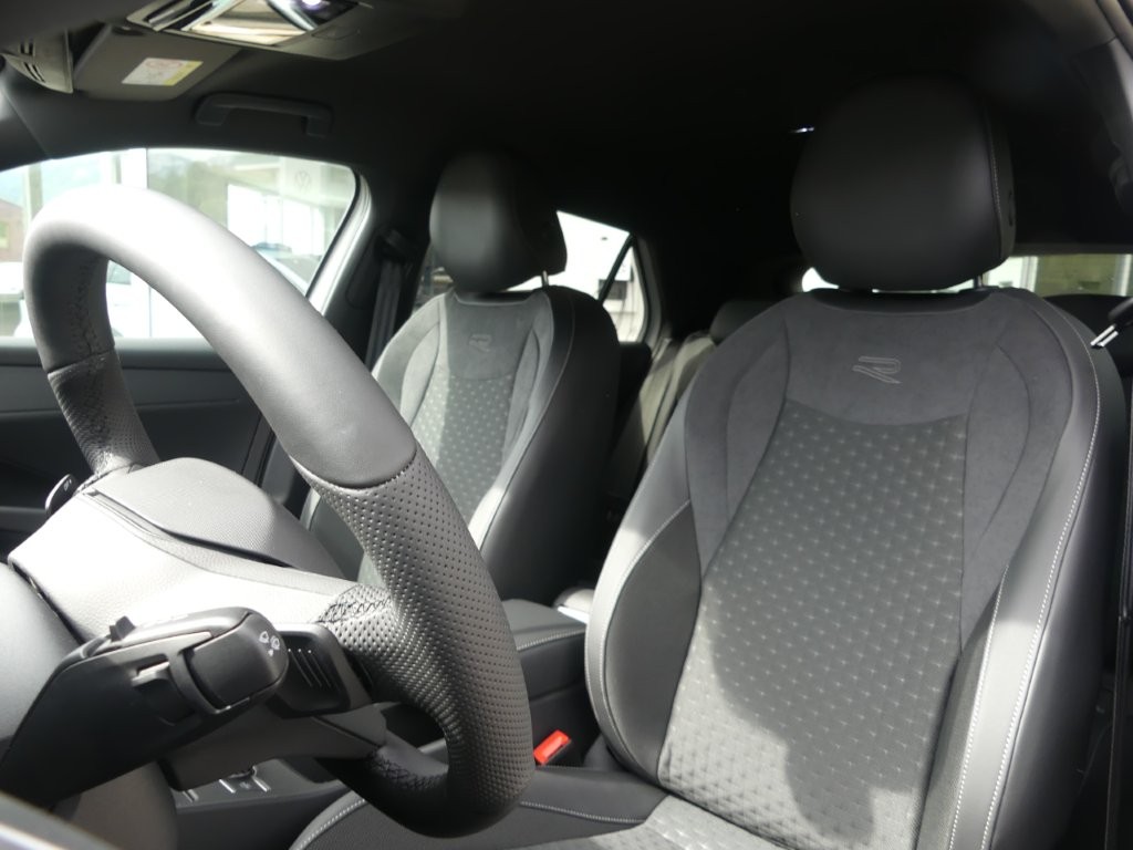 VW T-Roc 1.5 eTSI mHEV R-Line DSG-image-9