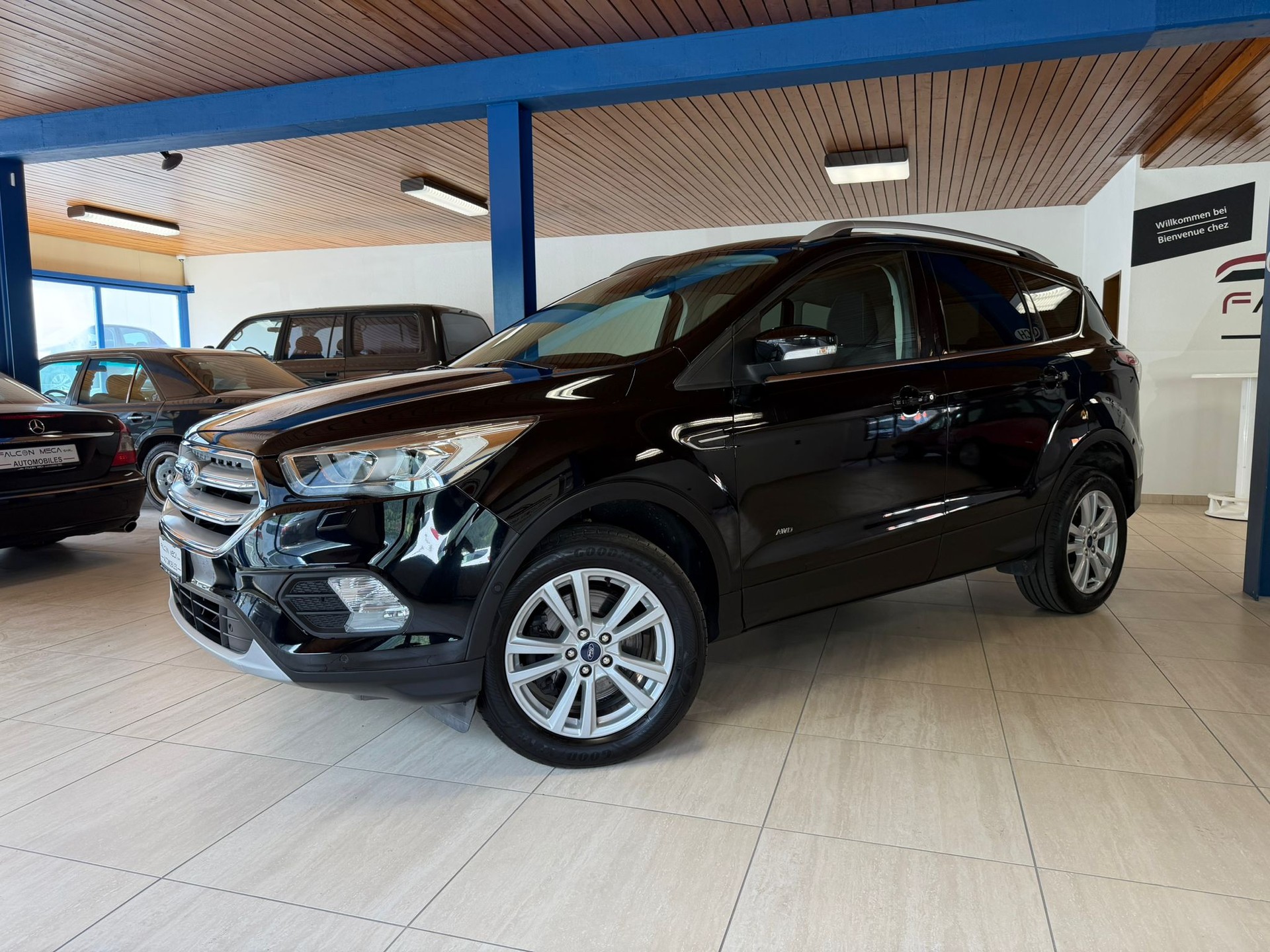 FORD Kuga 2.0 TDCi Trend+ 4WD-image-3