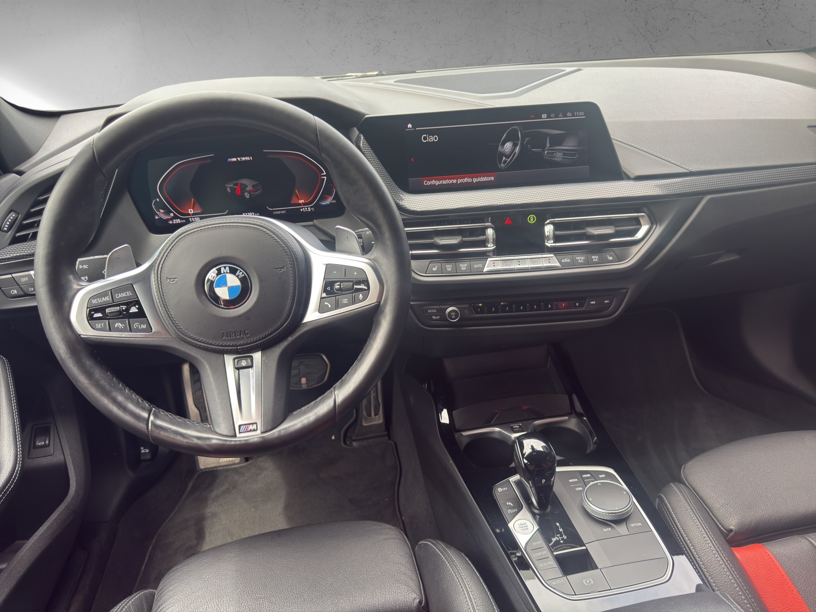 BMW M135i xDrive M Sport Pro Steptronic-image-13