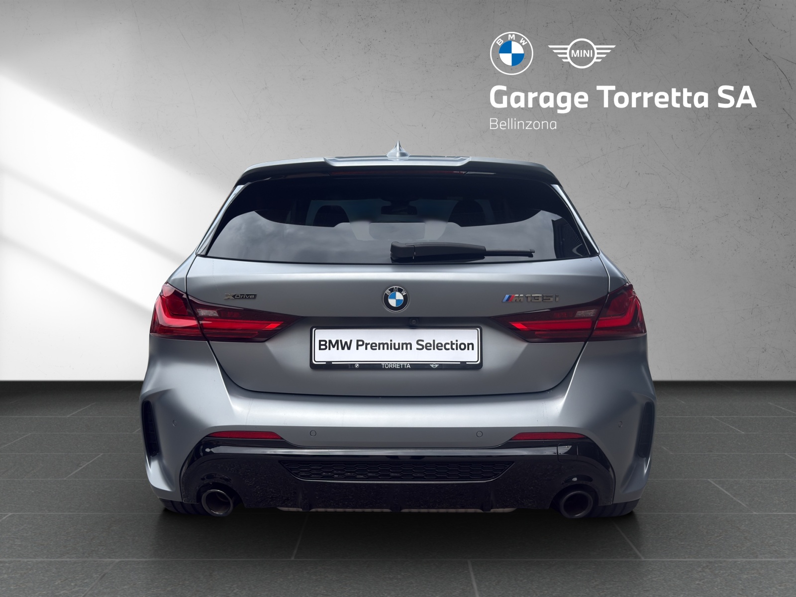 BMW M135i xDrive M Sport Pro Steptronic-showroom-element-3