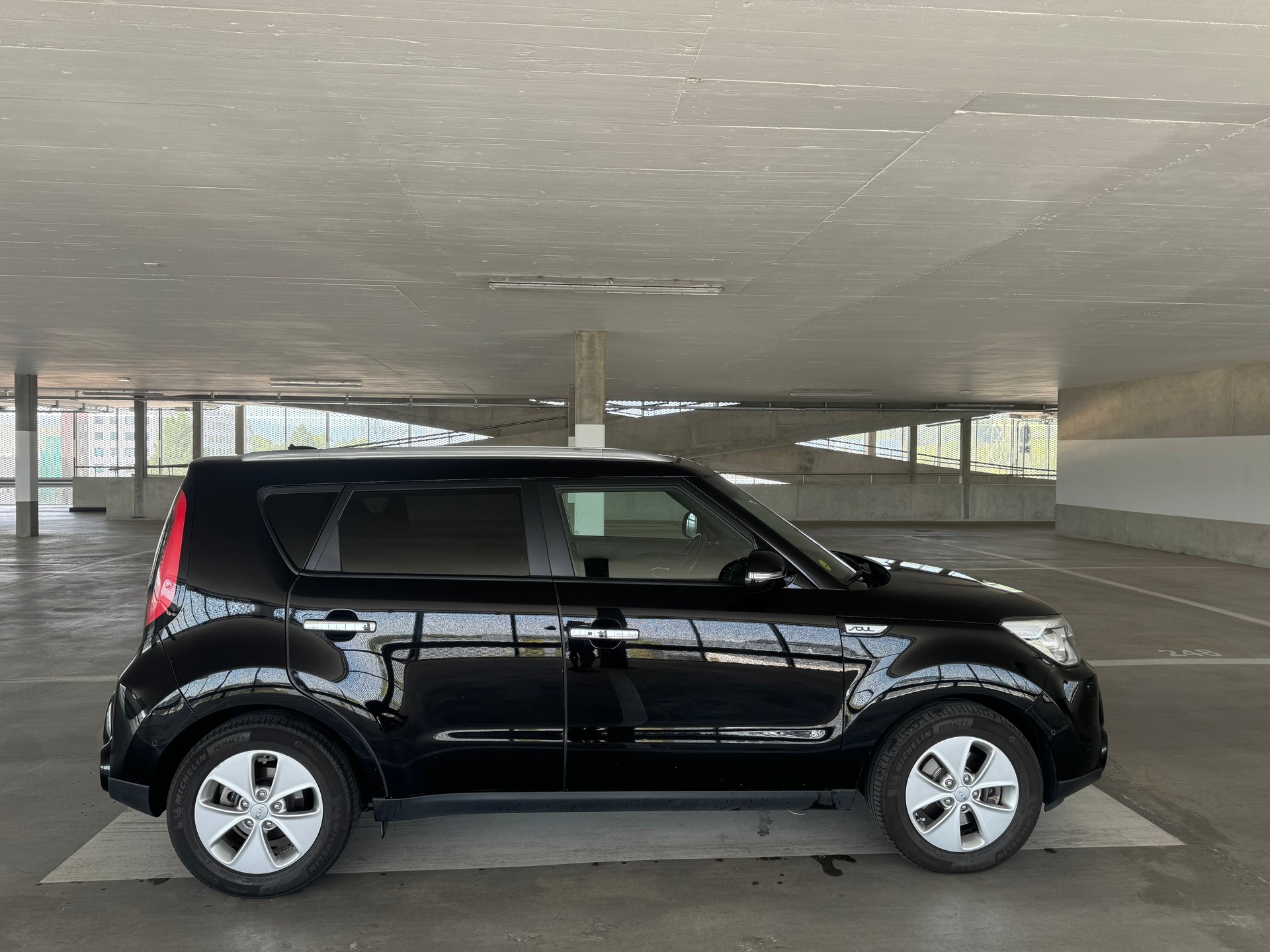 KIA Soul 1.6 CRDi Style Automatic-image-4