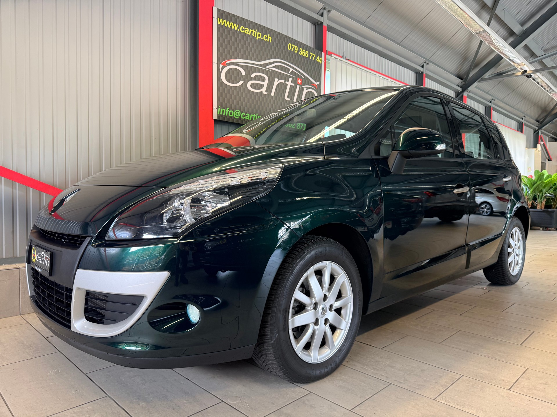RENAULT Scénic 2.0 16V Privilège X-Tronic CVT