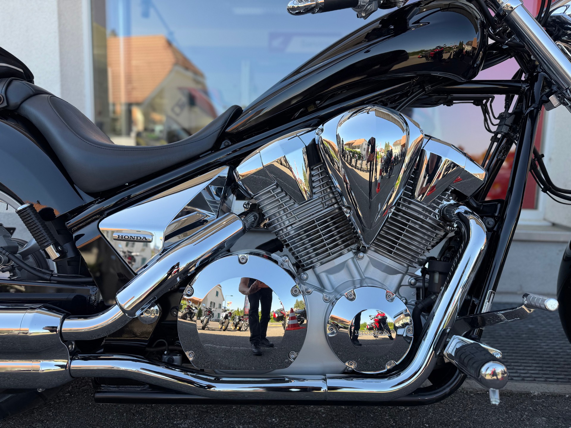 HONDA VT 1300 CX ABS-image-6