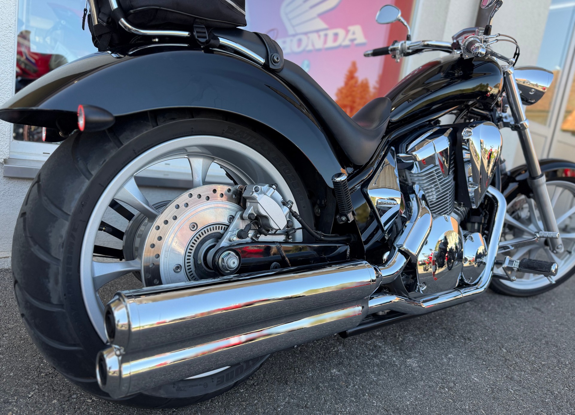 HONDA VT 1300 CX ABS-image-7