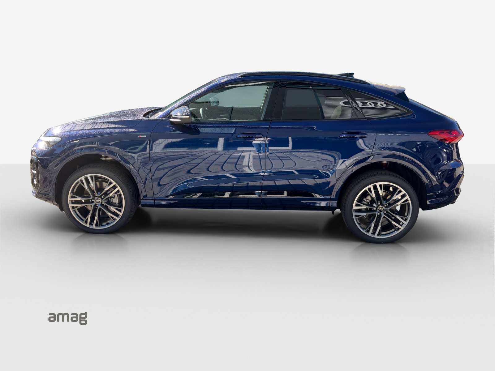 AUDI Q5 Sportback TDI quattro 150 kW S-tronic-image-1