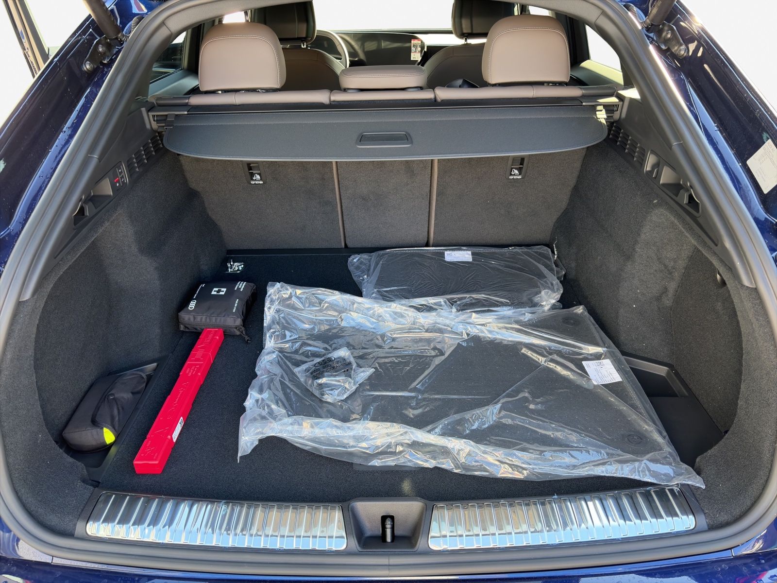 AUDI Q5 Sportback TDI quattro 150 kW S-tronic-image-12